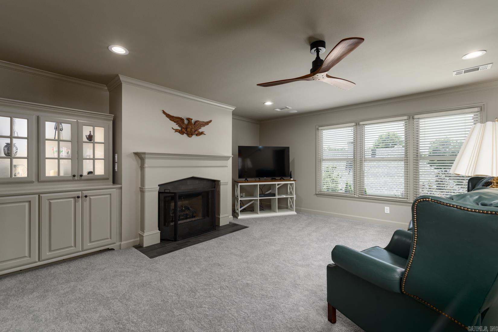 CHENAL VALLEY THE OAKS - Residential