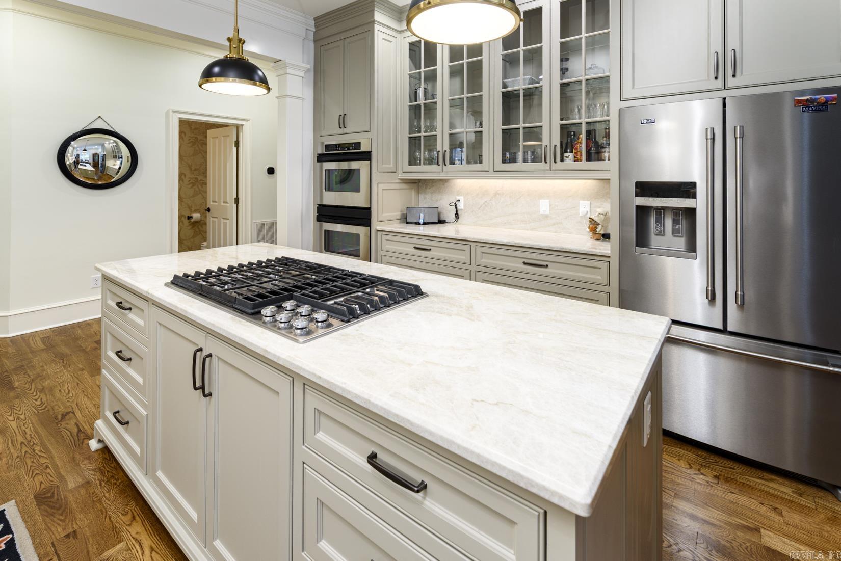 CHENAL VALLEY THE OAKS - Residential