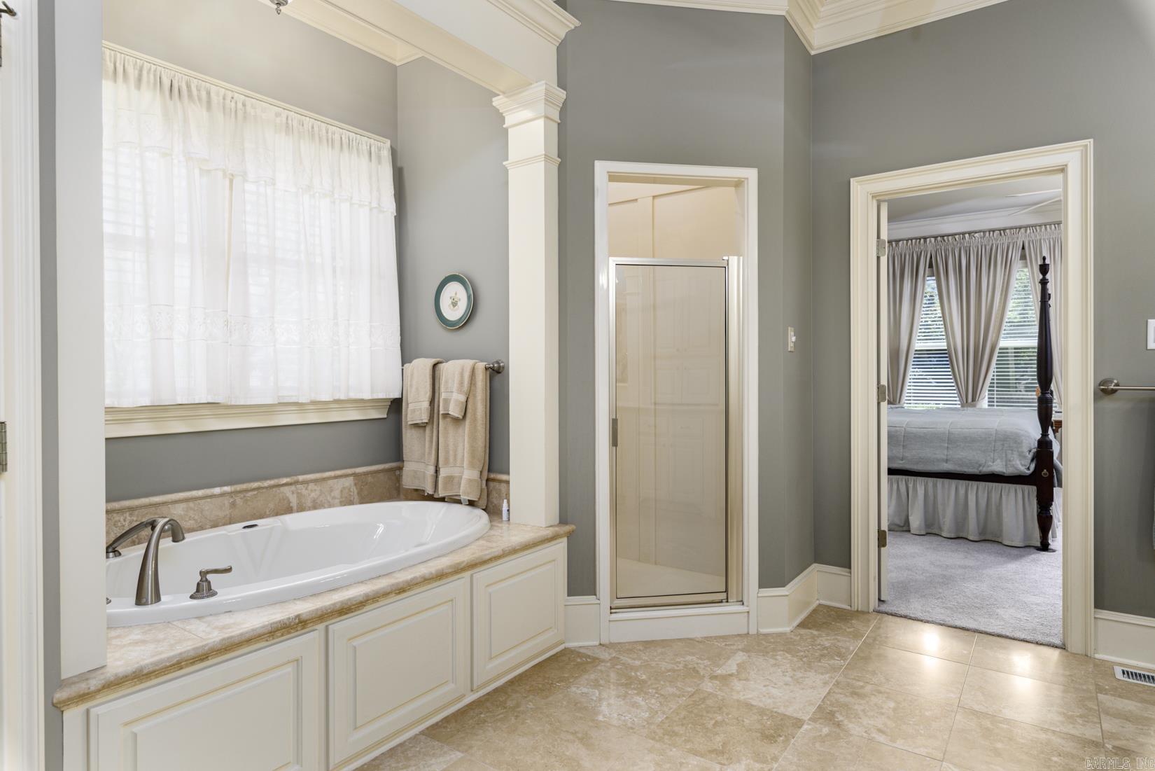 CHENAL VALLEY THE OAKS - Residential