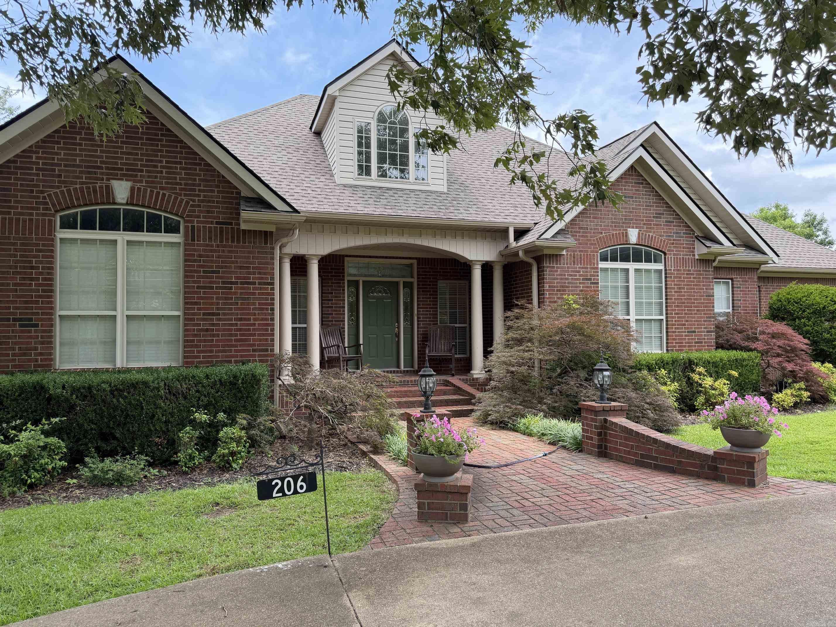 EAST SIDE - Residential