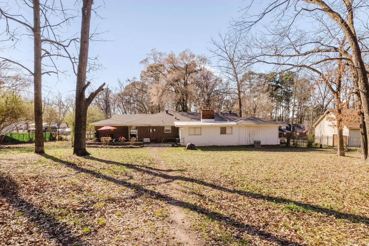 WHITEWOOD - Residential