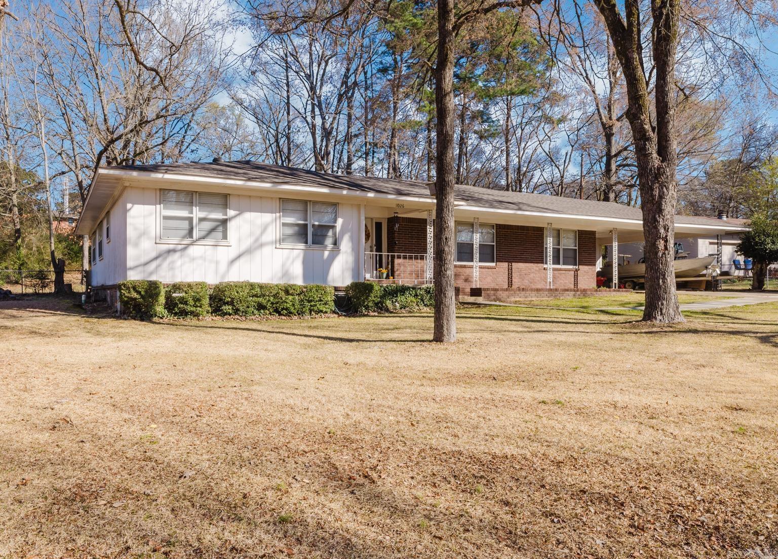 WHITEWOOD - Residential