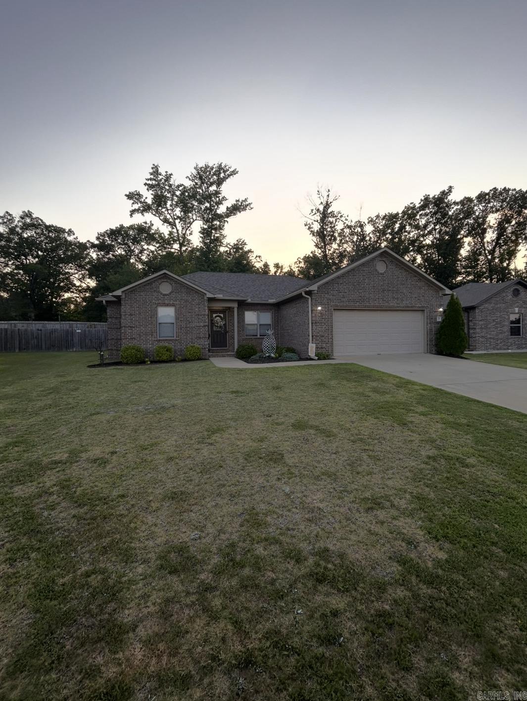 HUNTINGTON PLACE - Residential