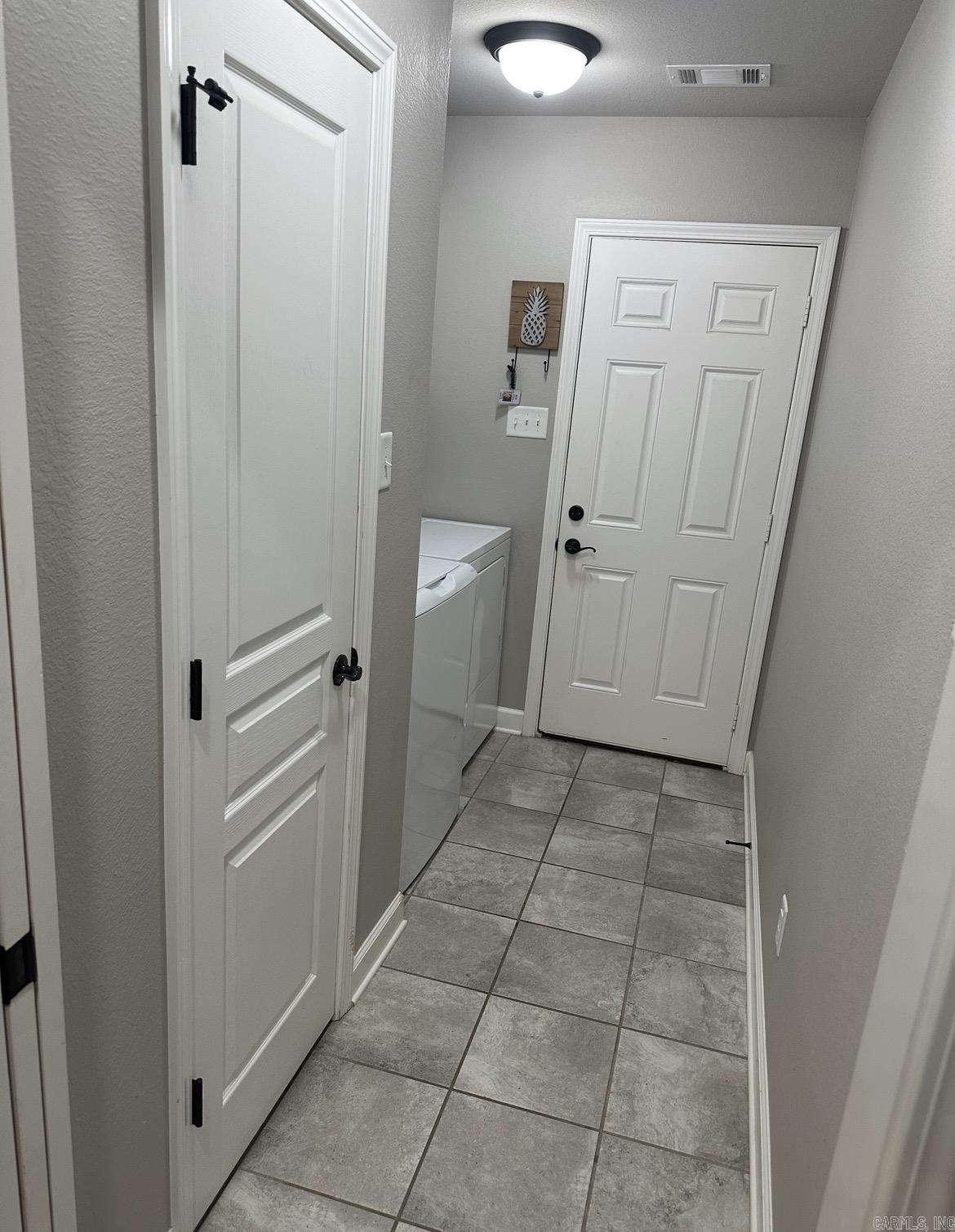 HUNTINGTON PLACE - Residential