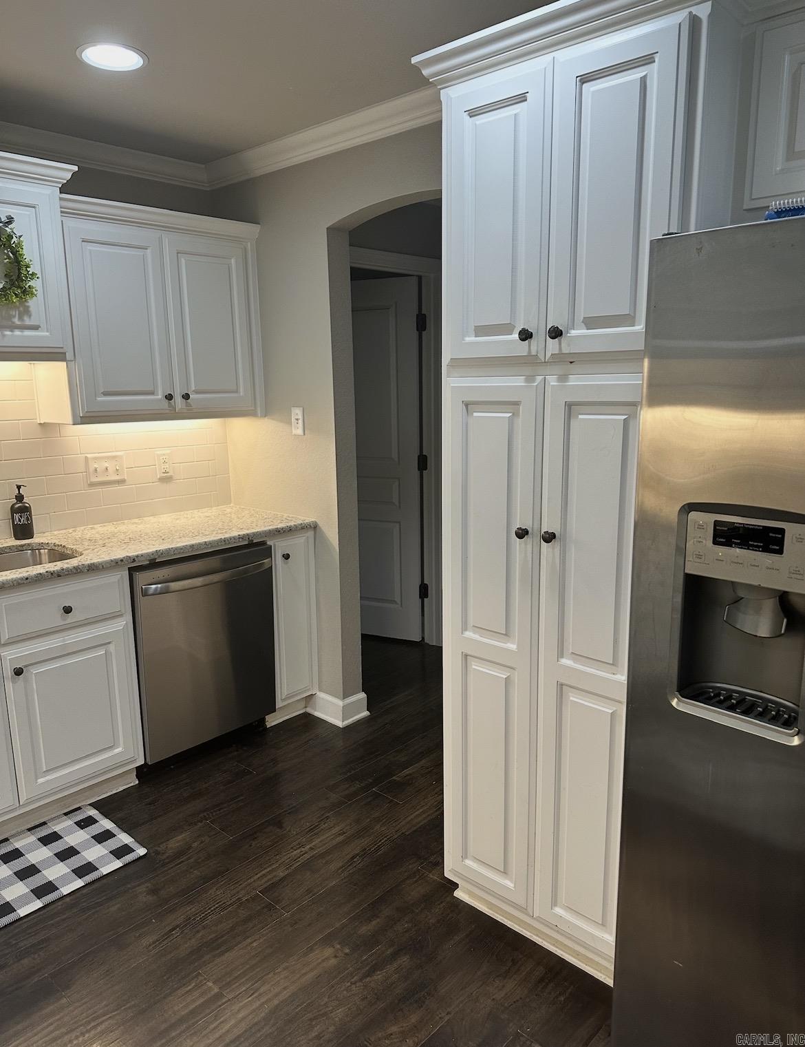 HUNTINGTON PLACE - Residential