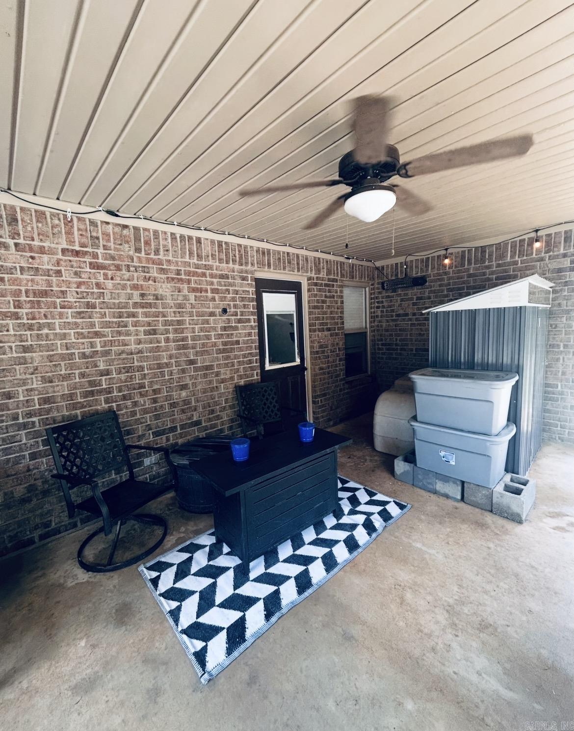 HUNTINGTON PLACE - Residential