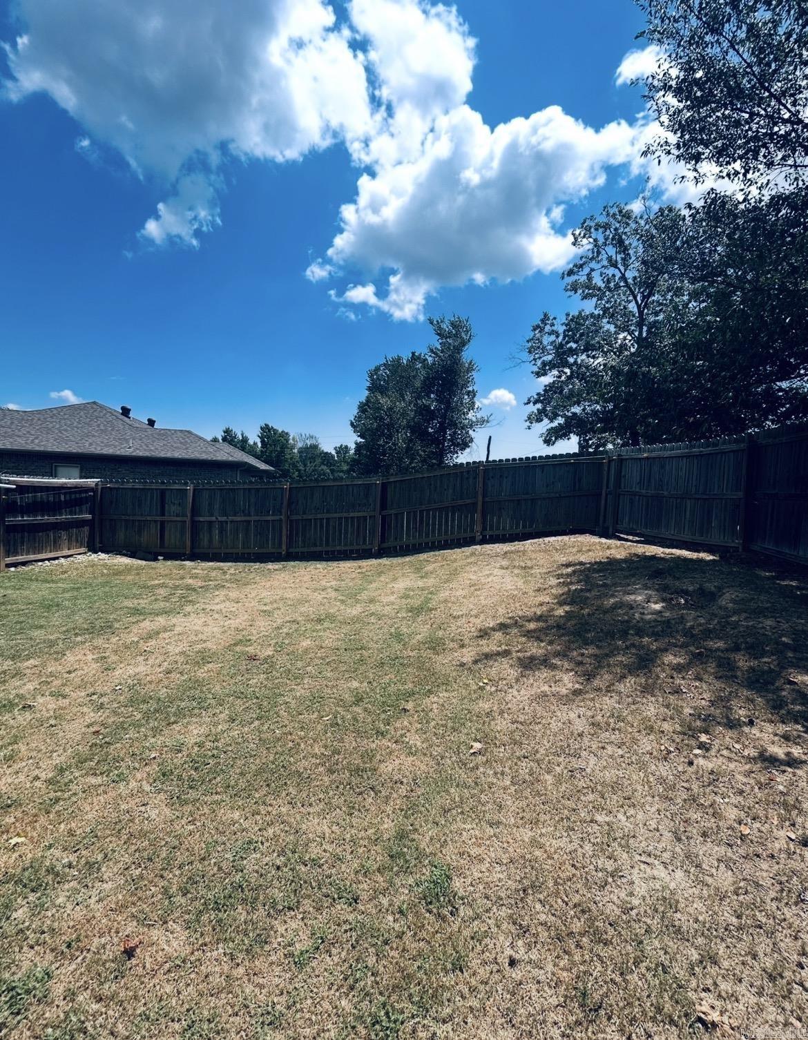 HUNTINGTON PLACE - Residential