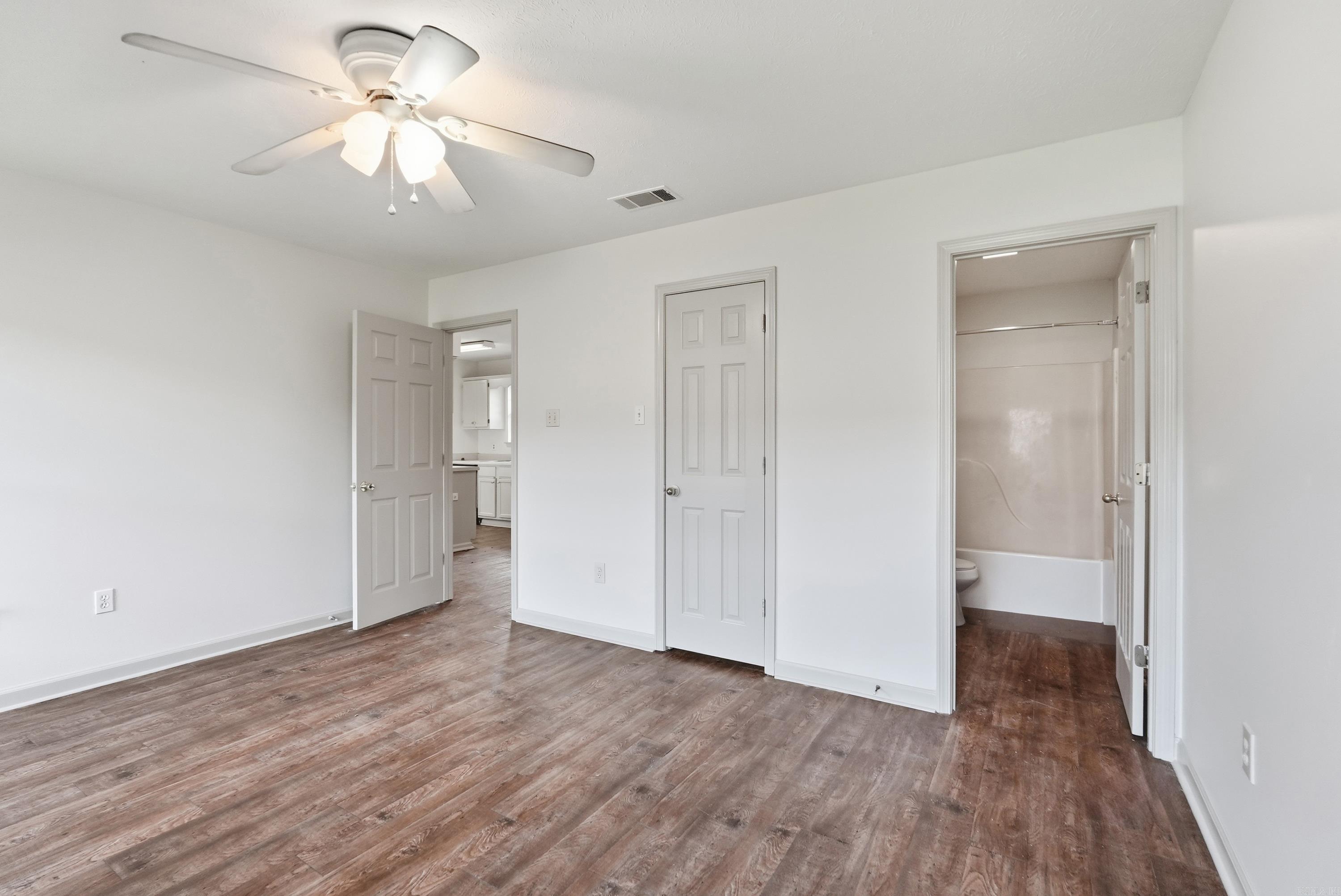 CHERUB COURT - Residential