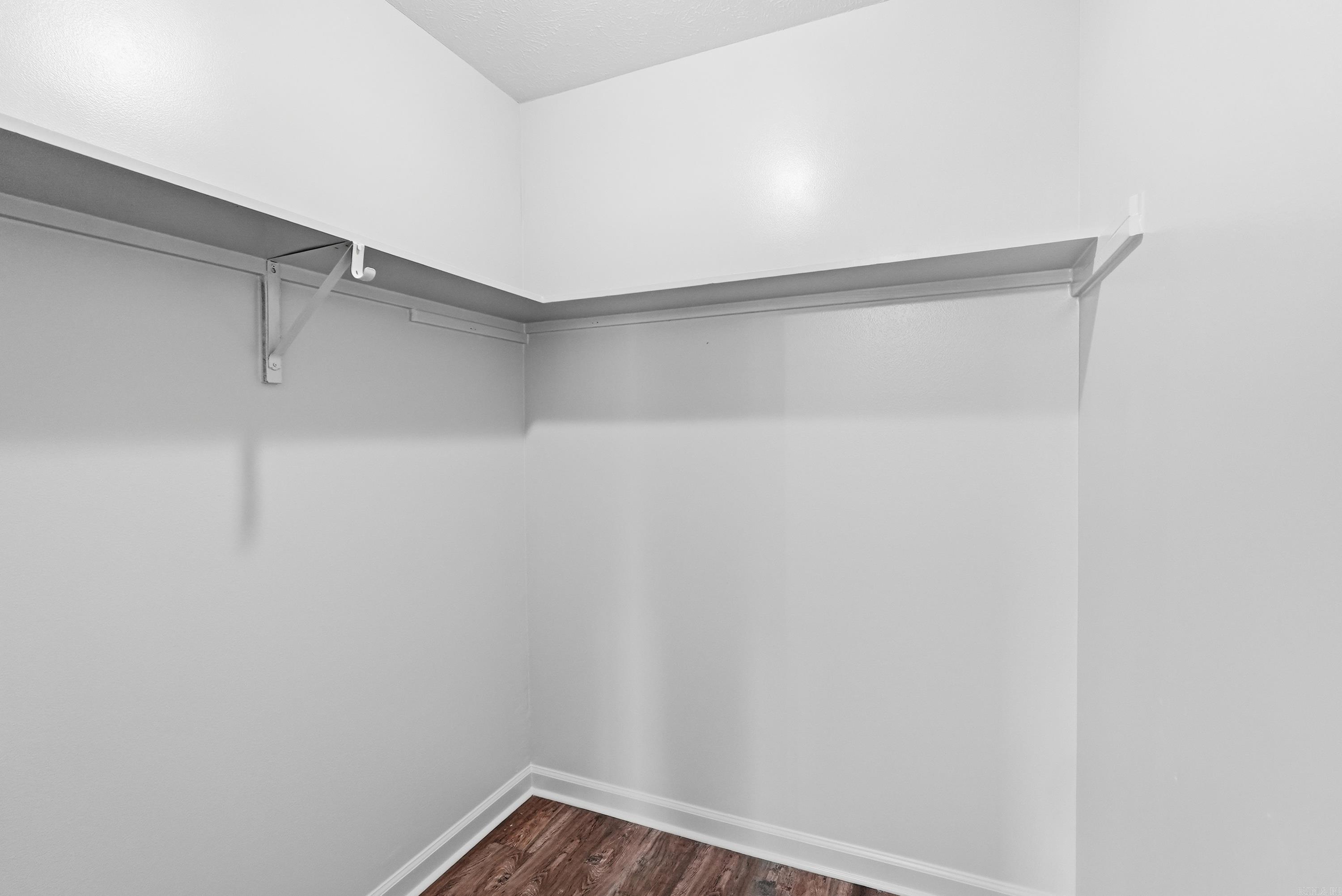 CHERUB COURT - Residential