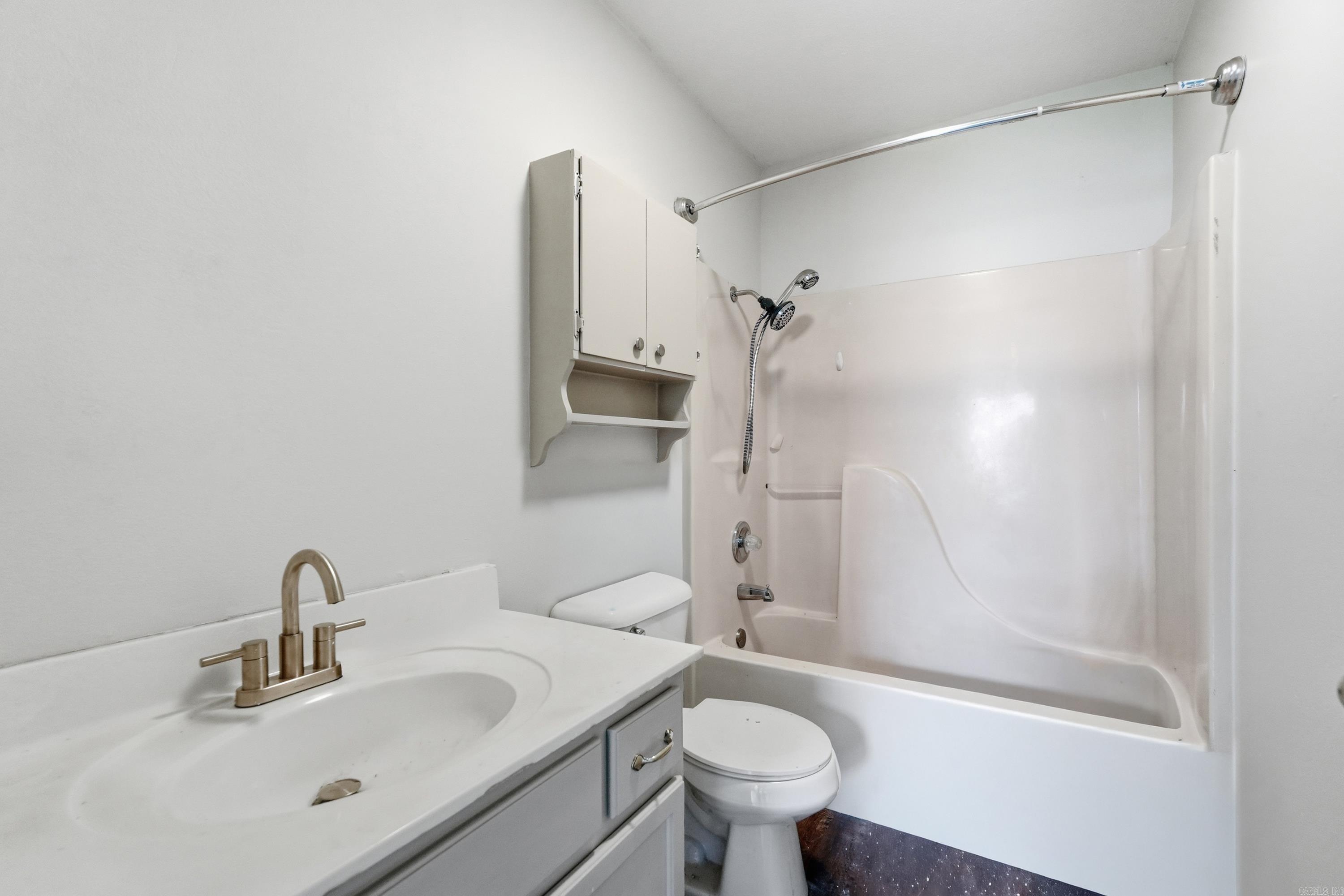 CHERUB COURT - Residential