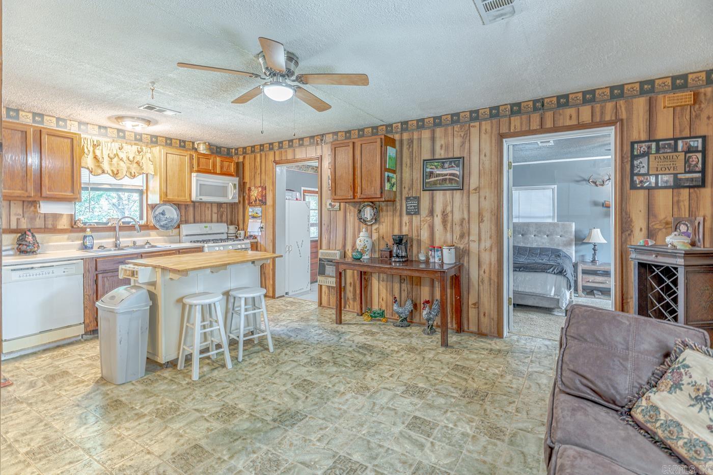 WOODHAVEN ESTATES - Residential