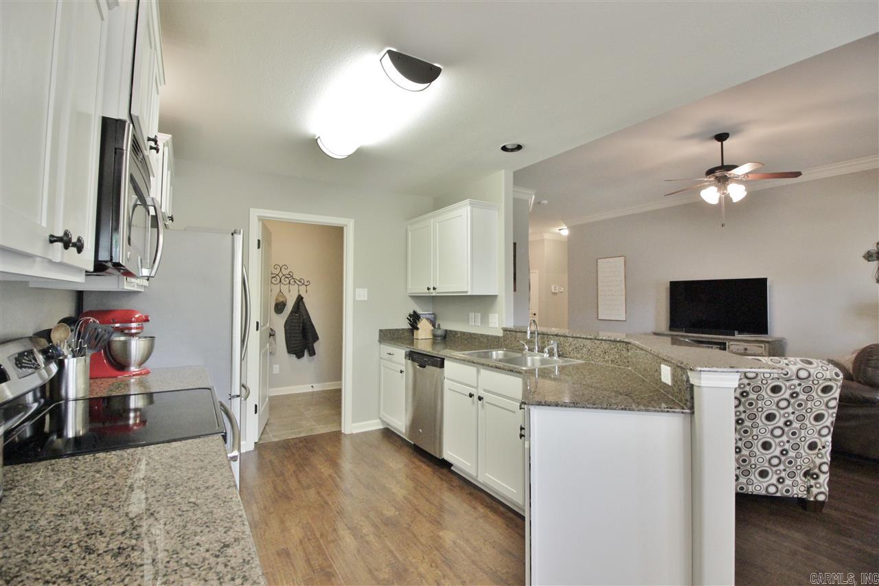 NORTH HAVEN - Residential
