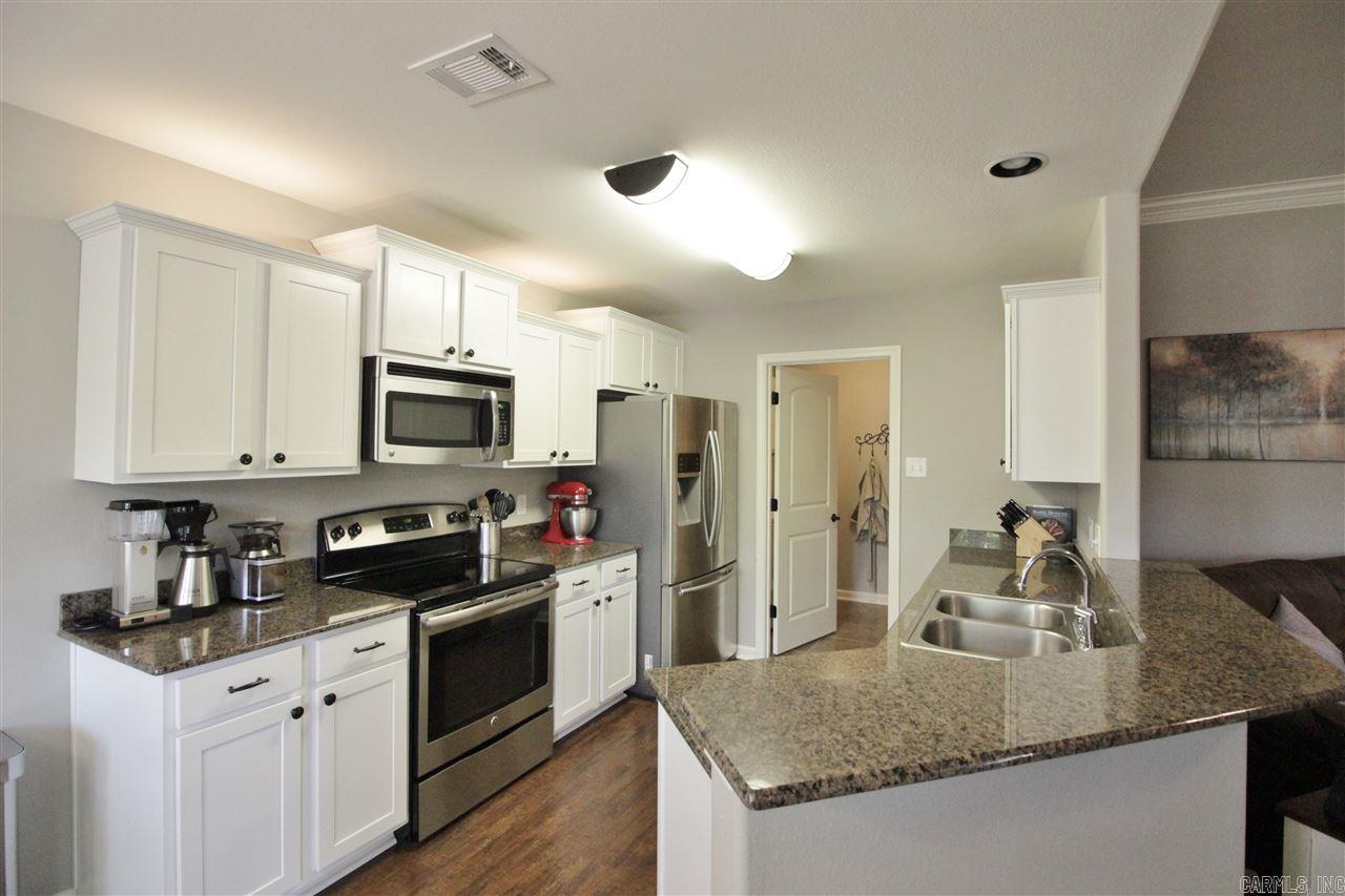 NORTH HAVEN - Residential