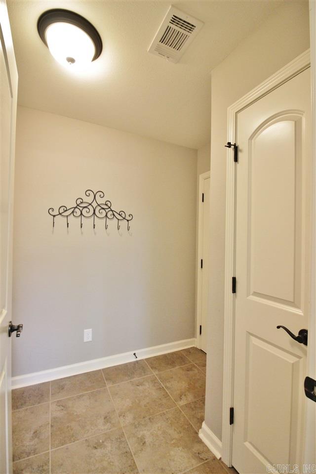 NORTH HAVEN - Residential