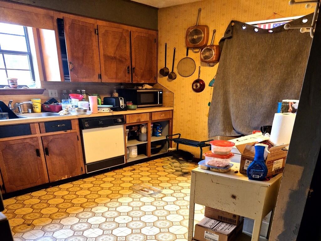 OXFORD VALLEY - Residential