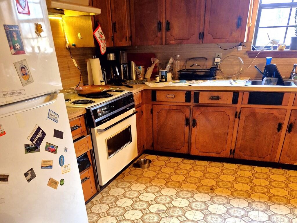 OXFORD VALLEY - Residential
