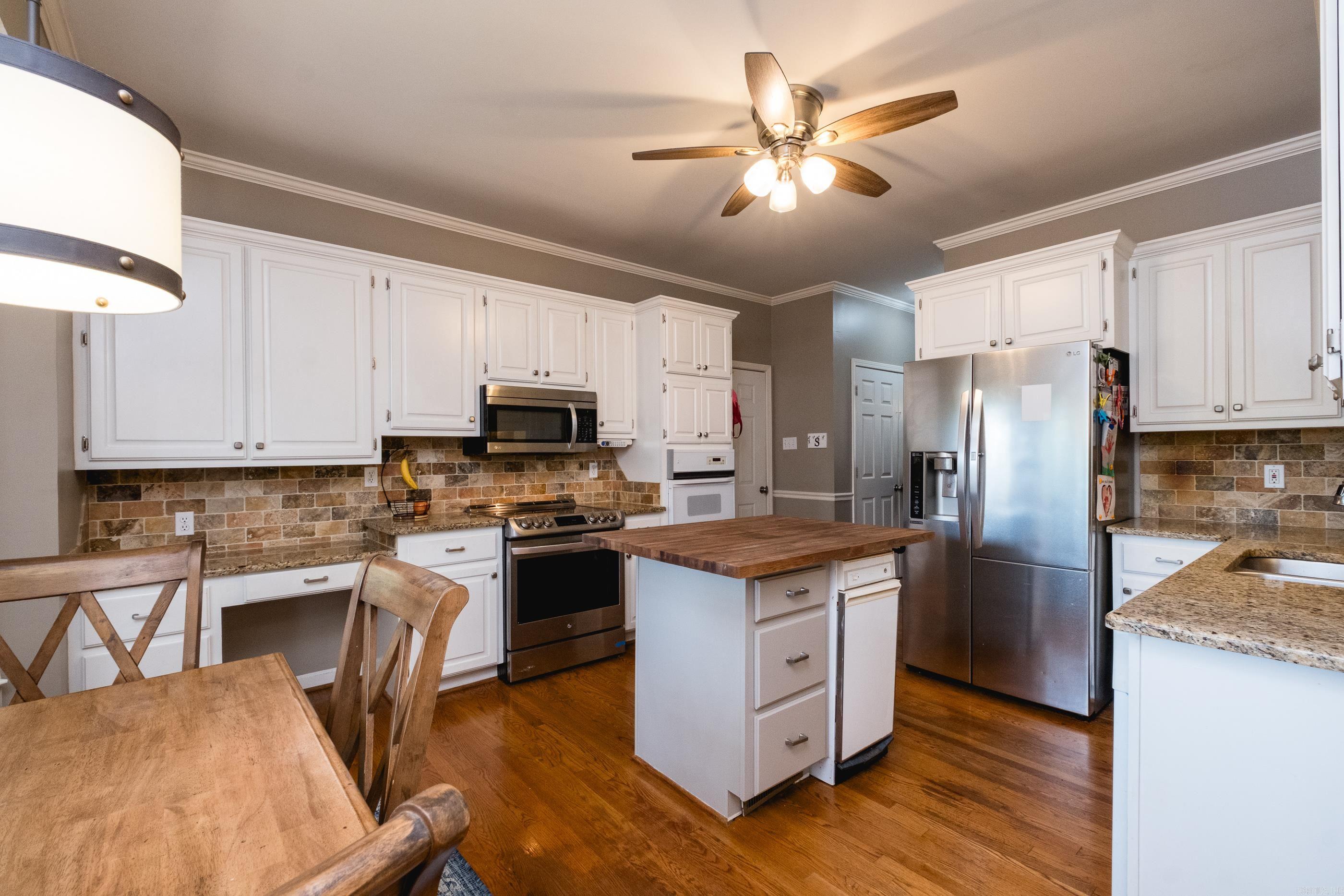 ST CHARLES ADDN - Residential