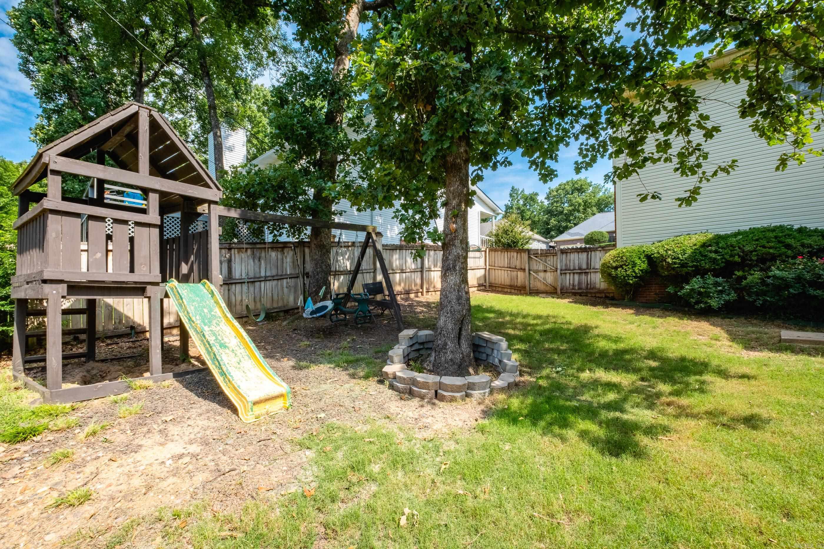 ST CHARLES ADDN - Residential