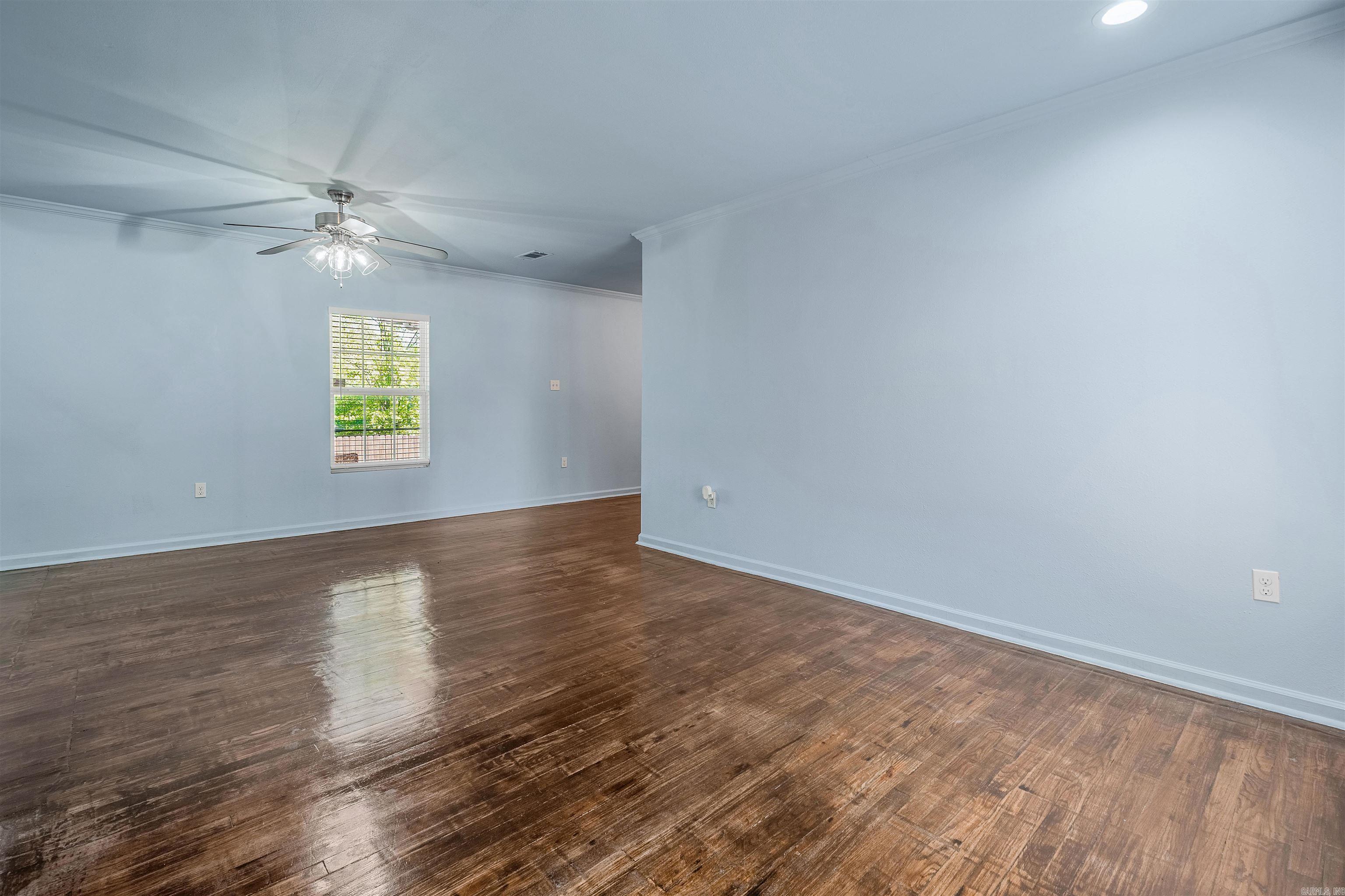 OAK GLEN - Residential
