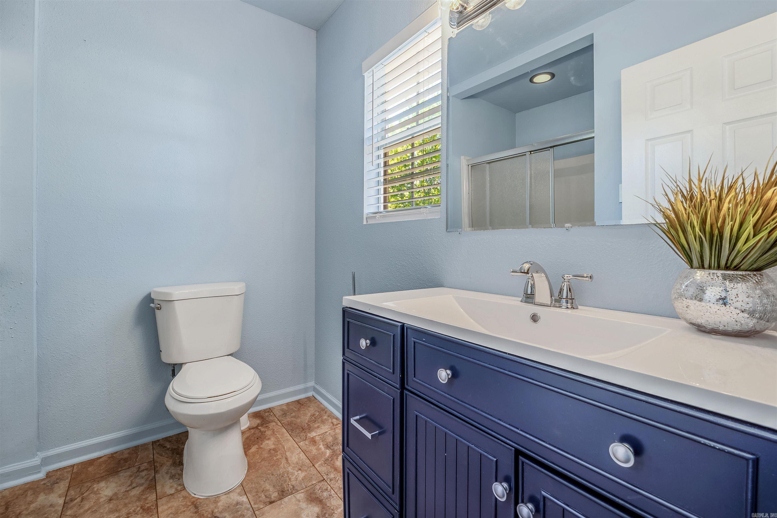 OAK GLEN - Residential