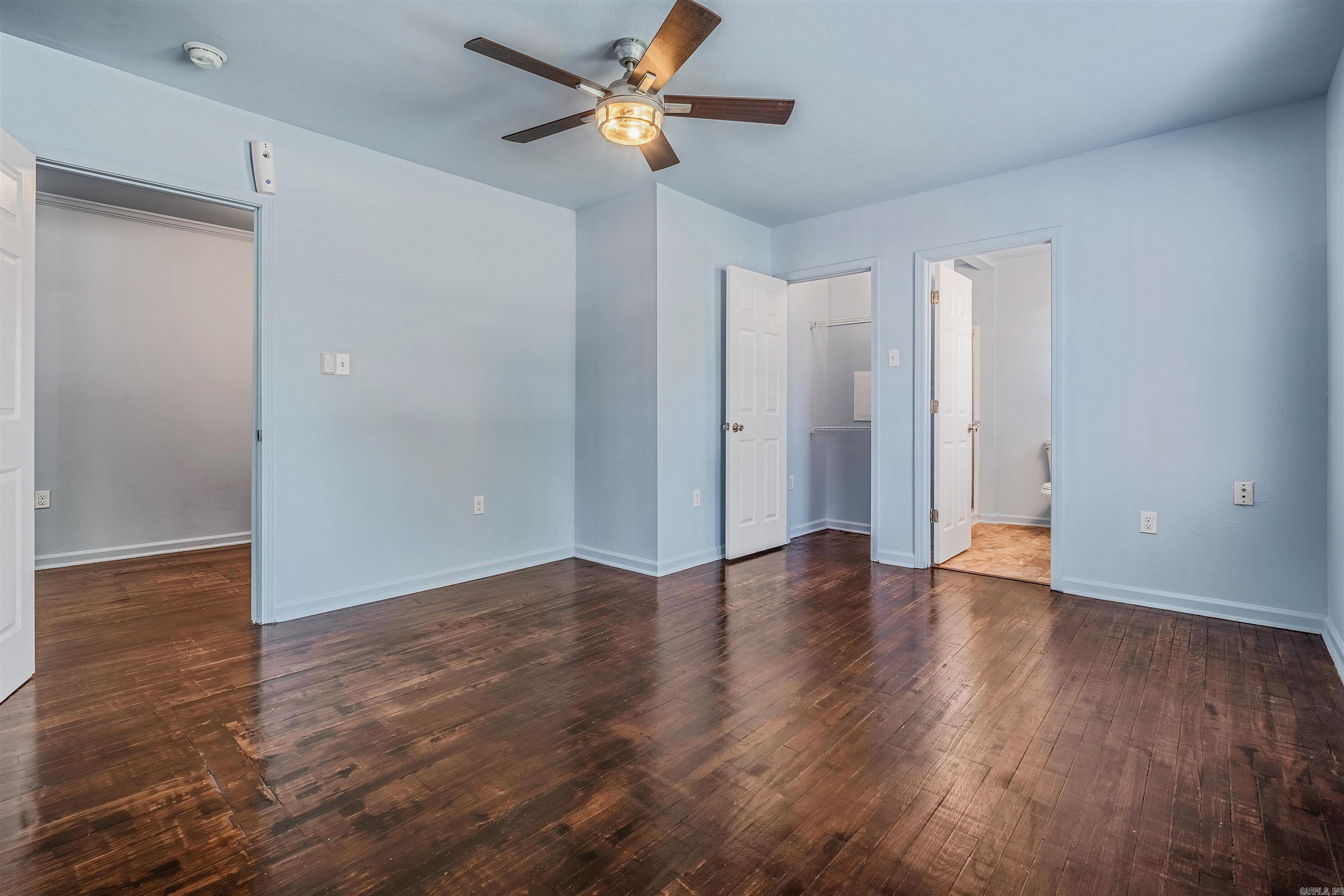 OAK GLEN - Residential