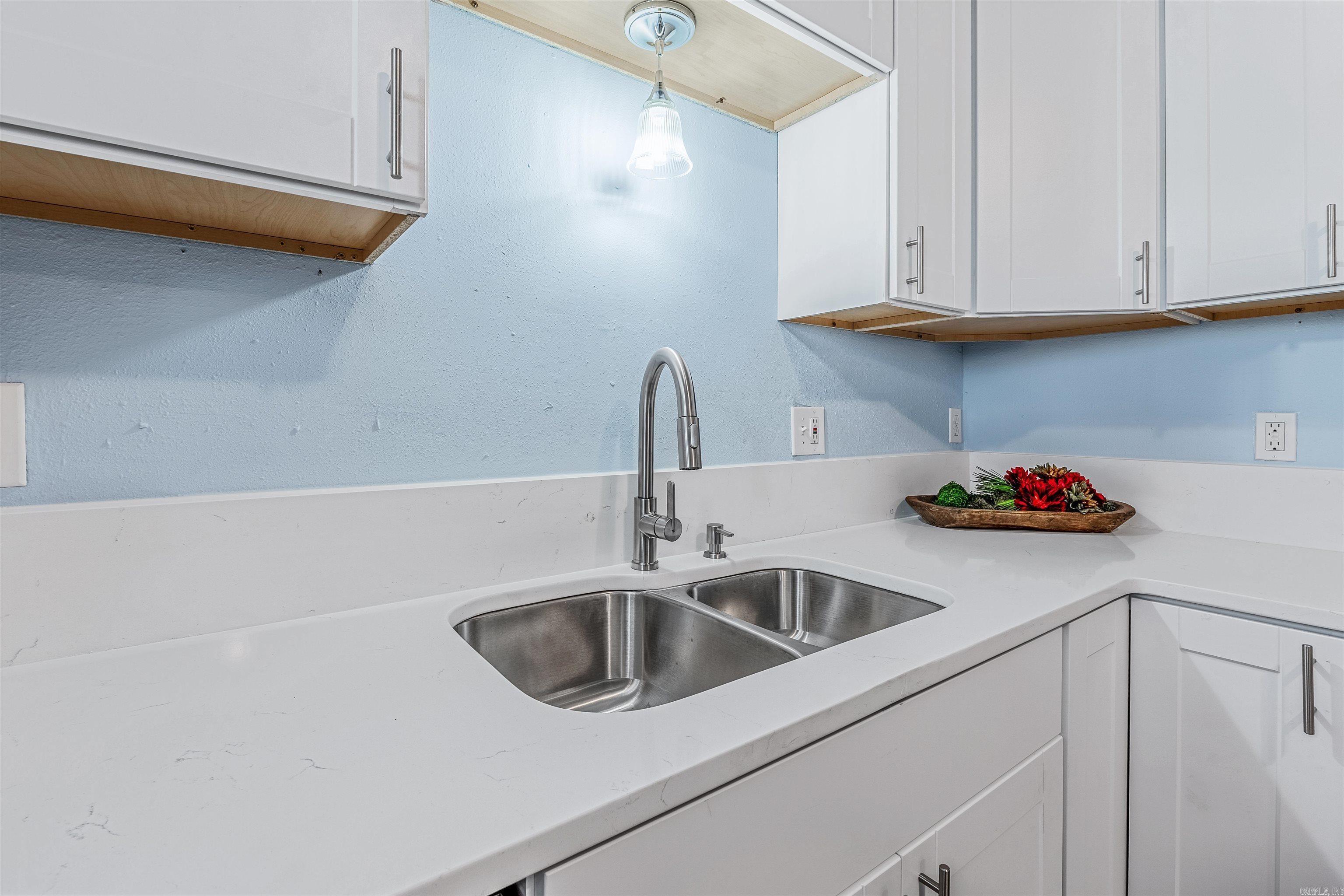 OAK GLEN - Residential