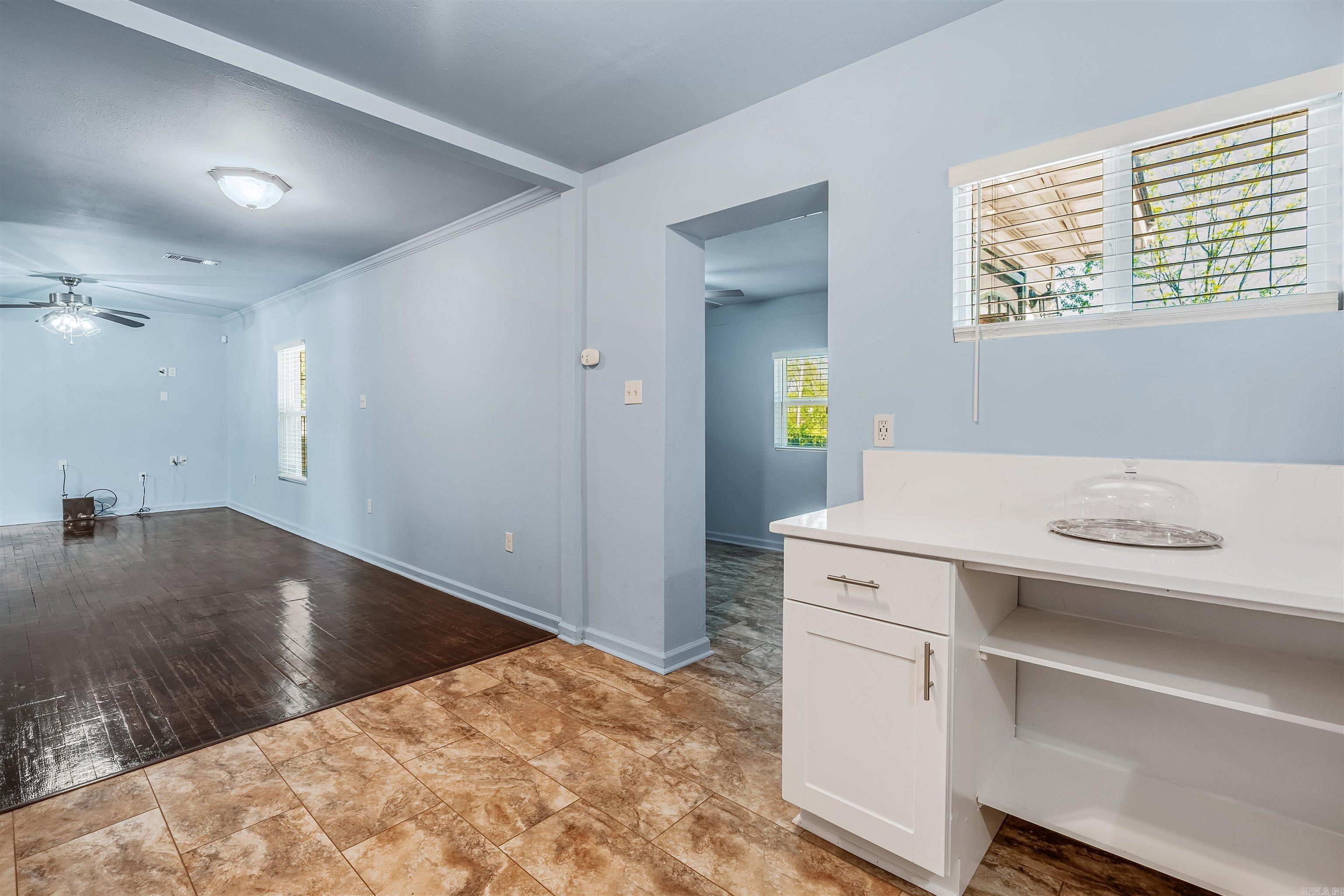 OAK GLEN - Residential