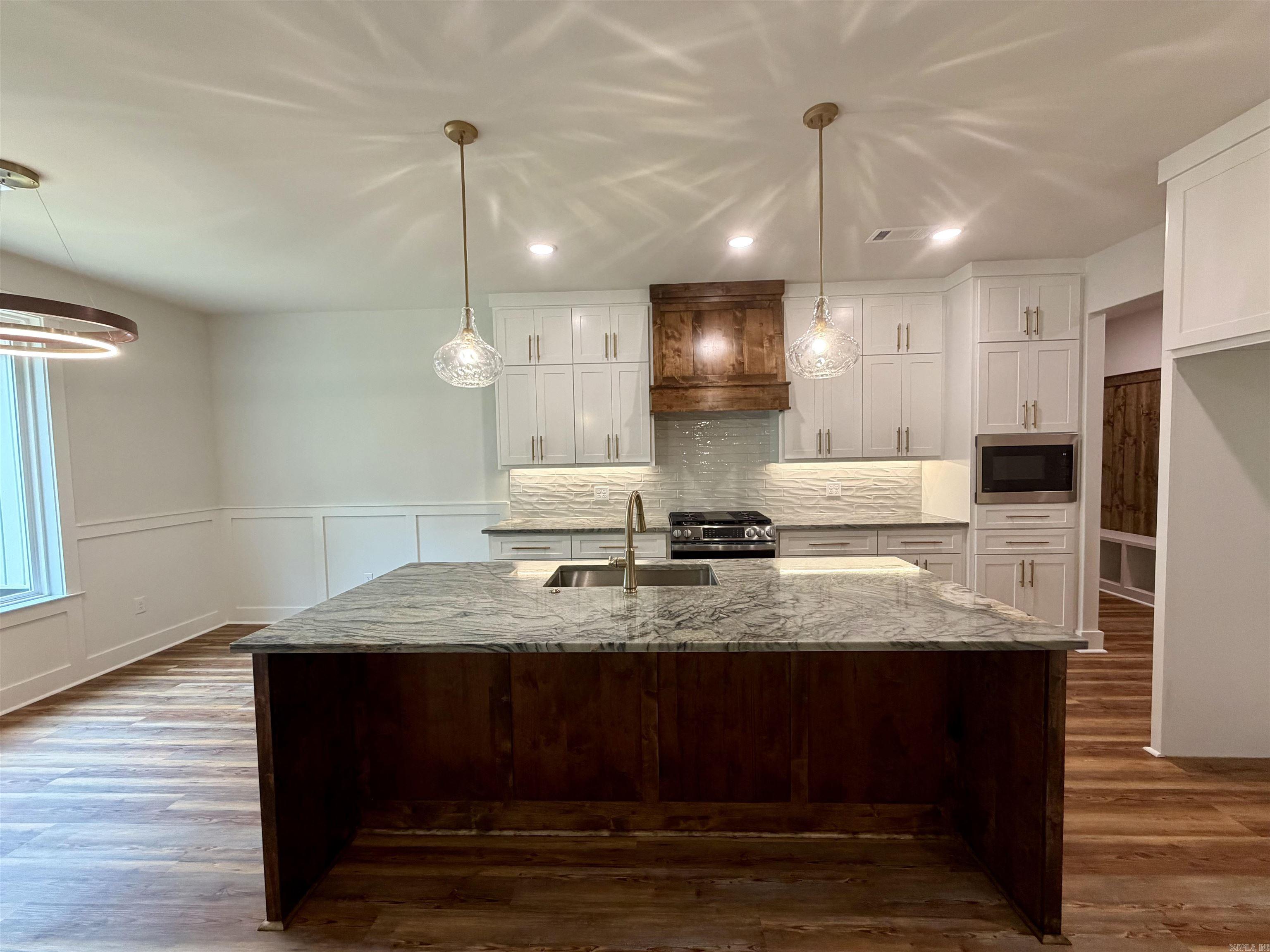Sky Way - Residential