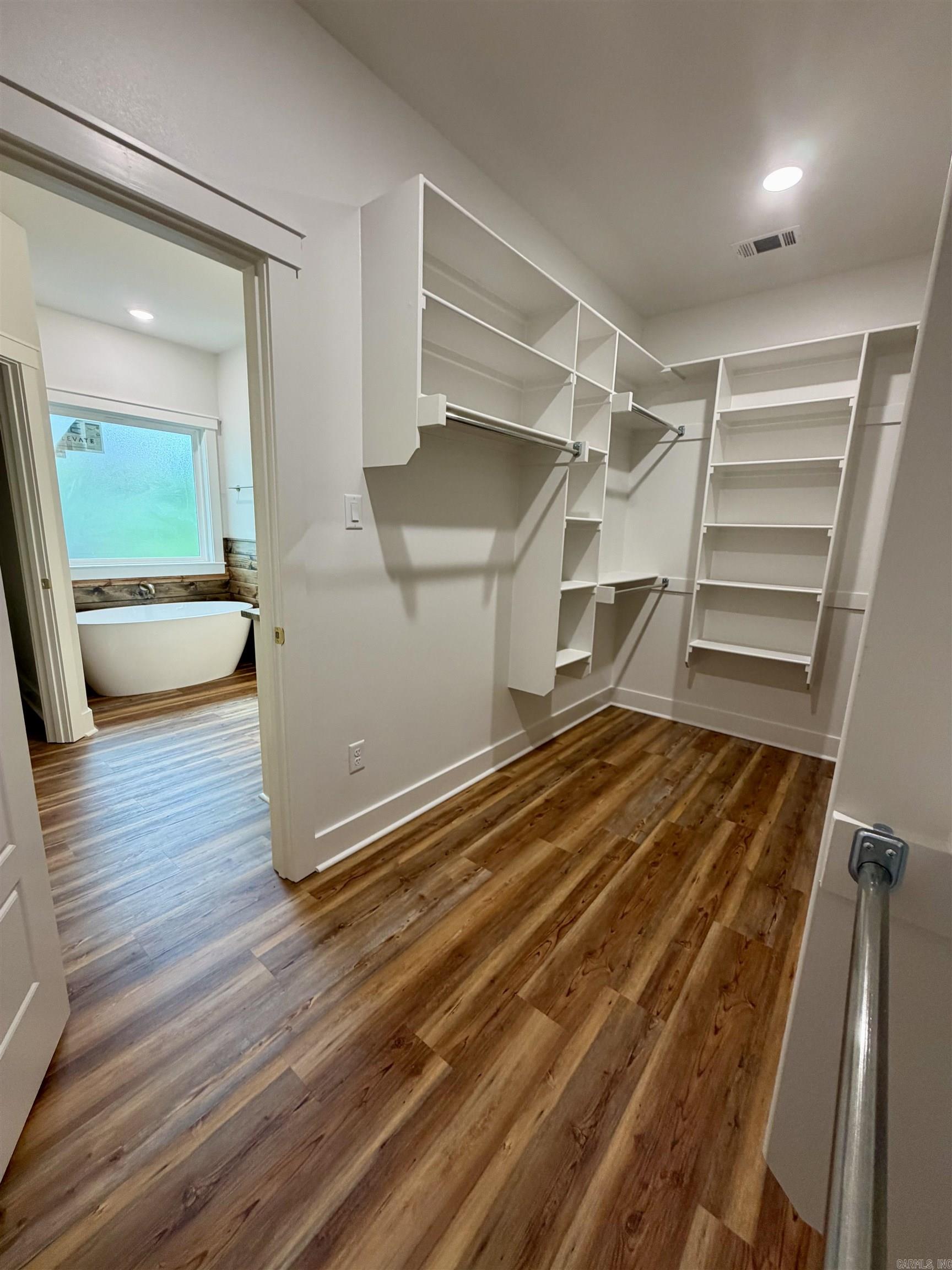 Sky Way - Residential