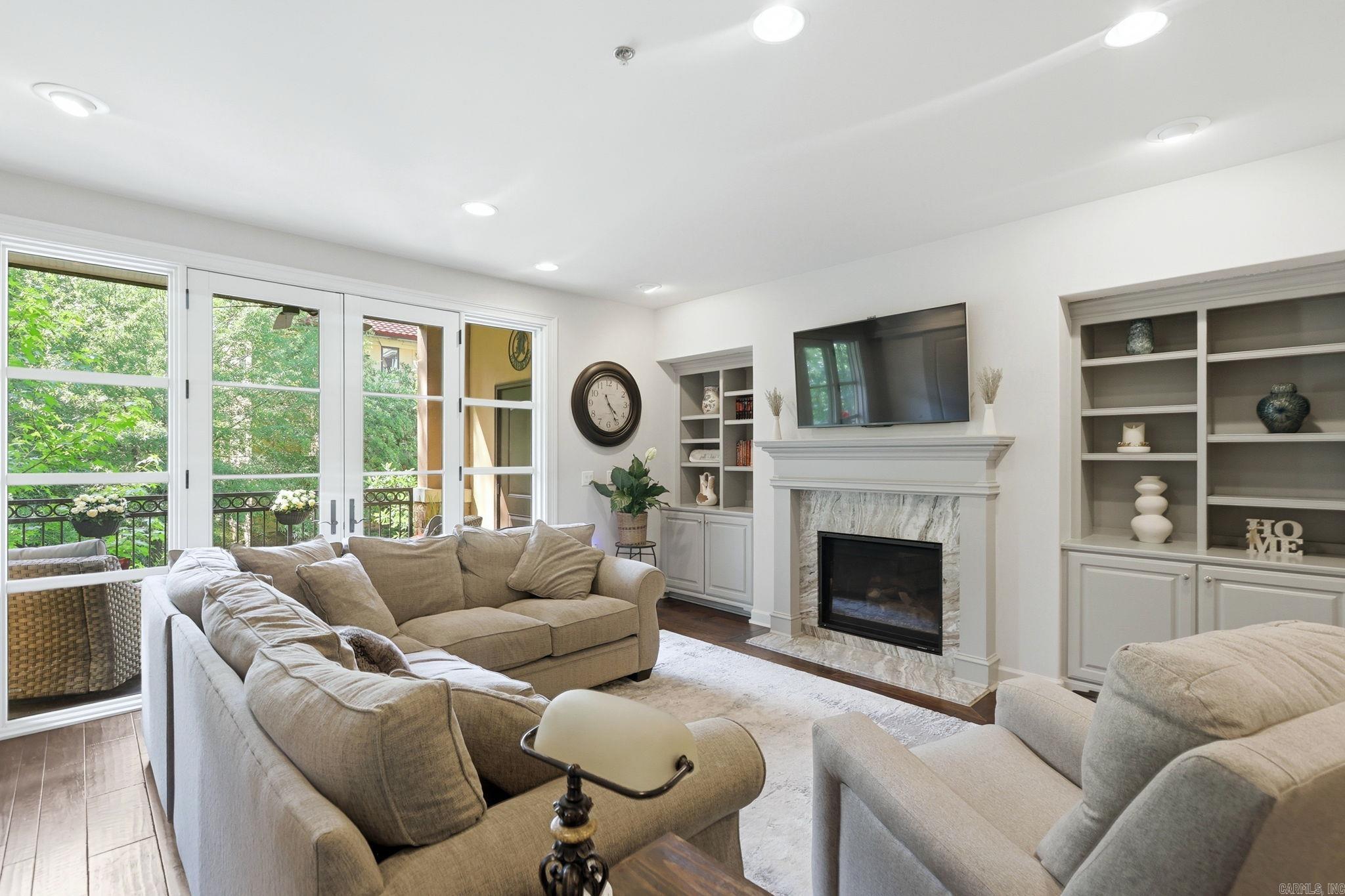 CHENAL WOODS HPR - Residential