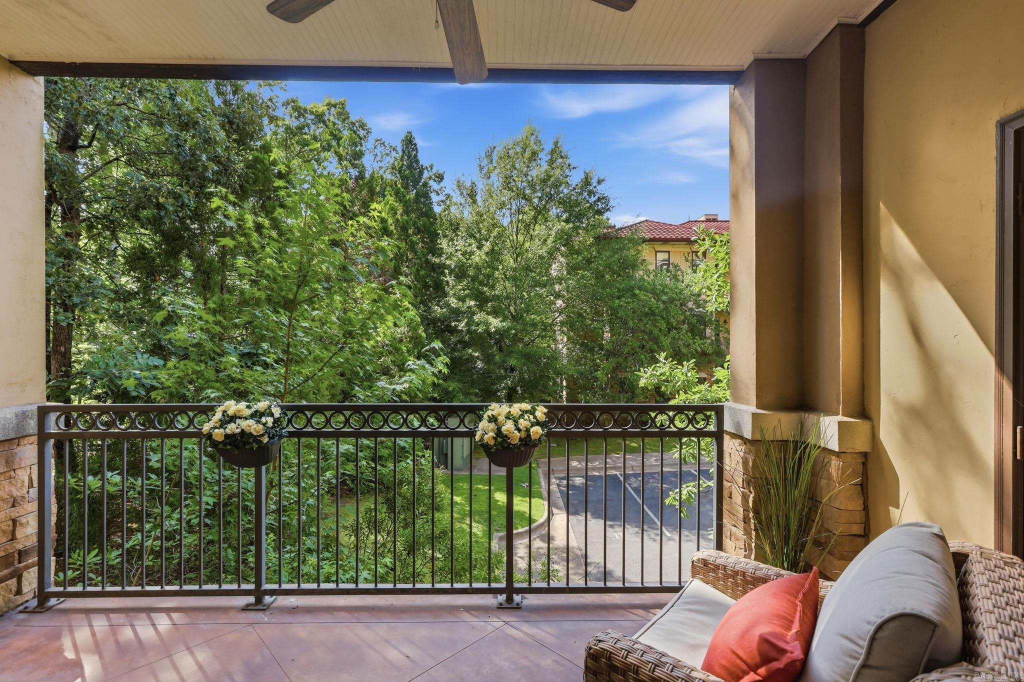CHENAL WOODS HPR - Residential