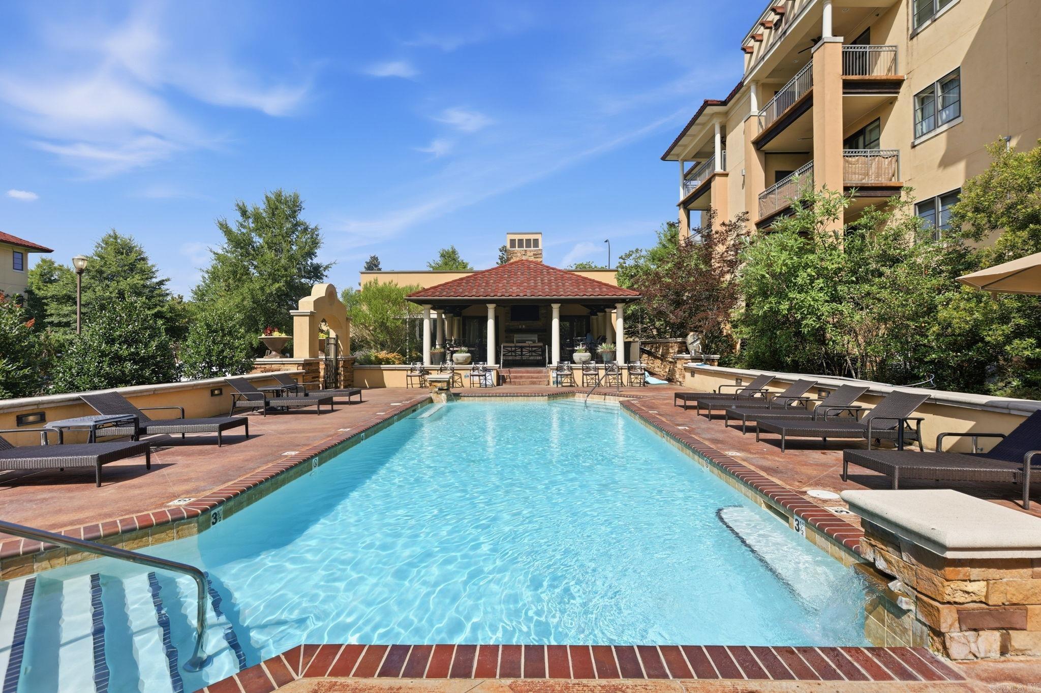 CHENAL WOODS HPR - Residential