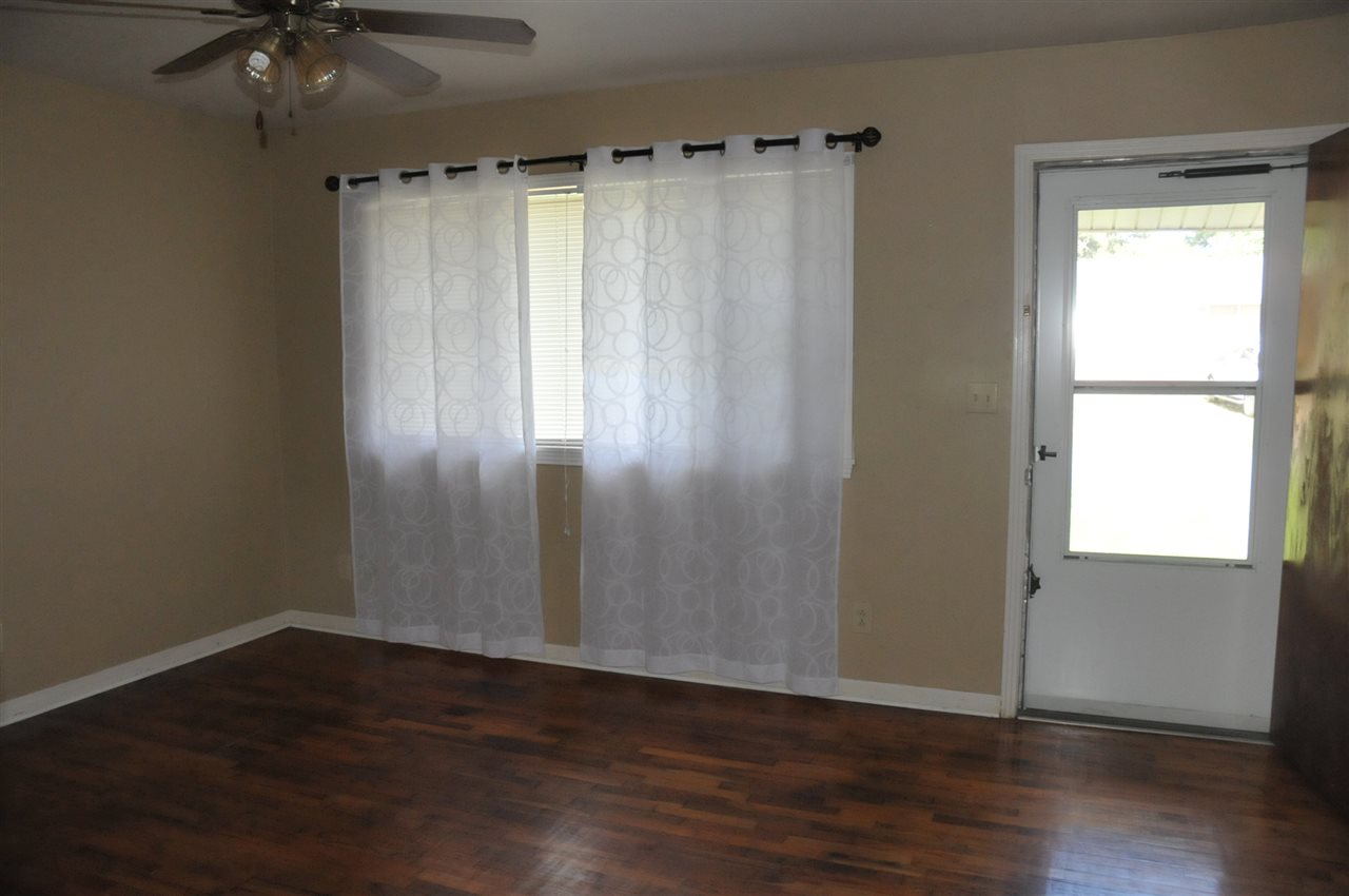 COUNTRY CLUB ADDN - Residential