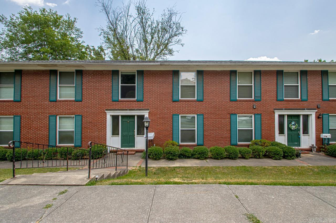 Pulaski Heights - Residential Lease