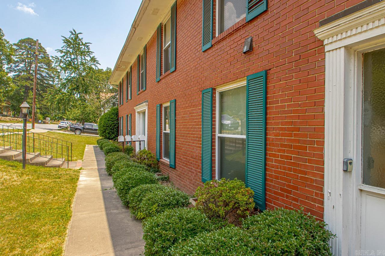 Pulaski Heights - Residential Lease