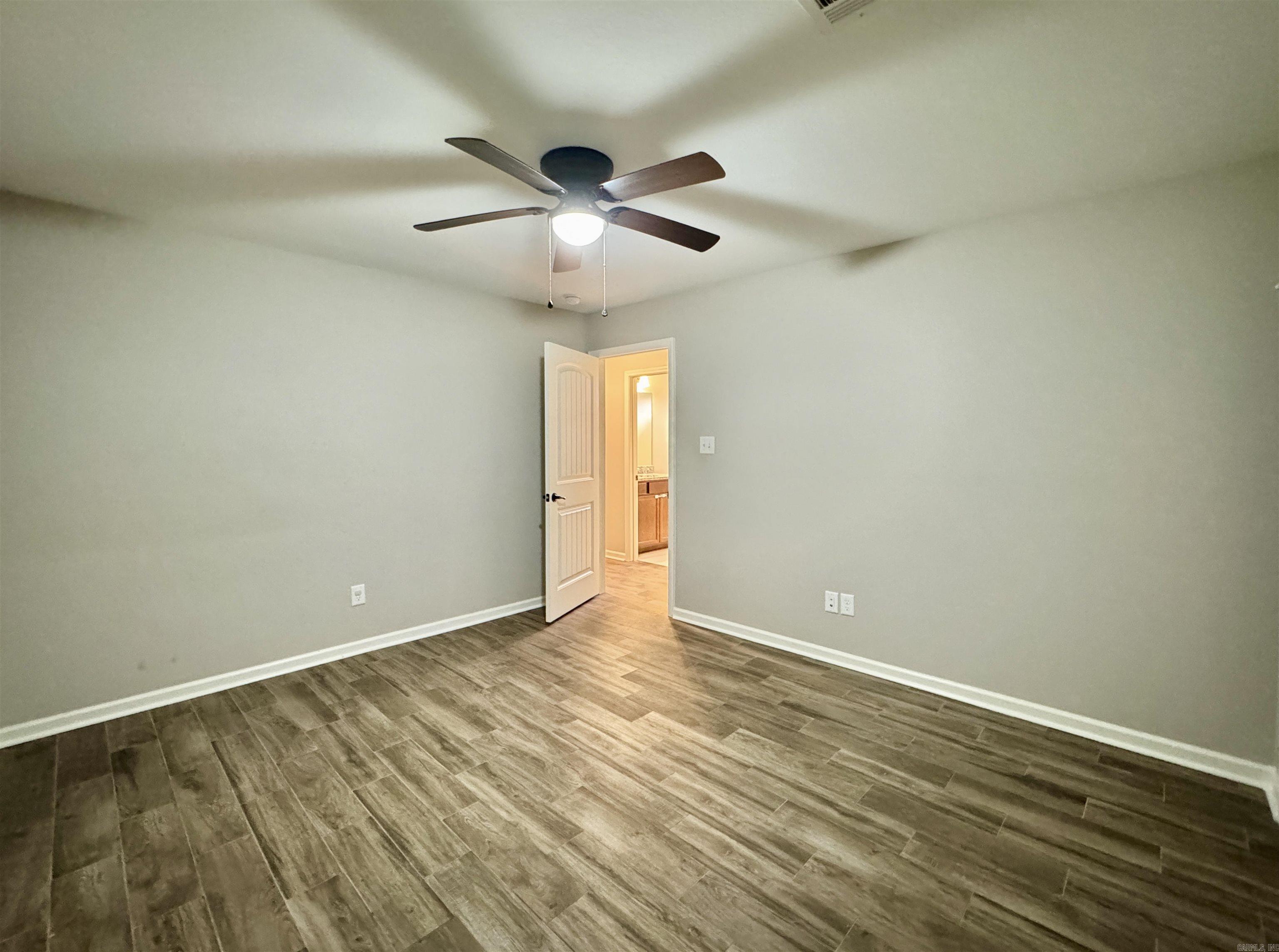 HAMILTON PARK - Residential