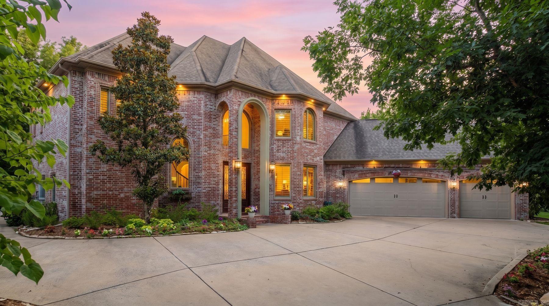 MCHENRY ESTATES - Residential