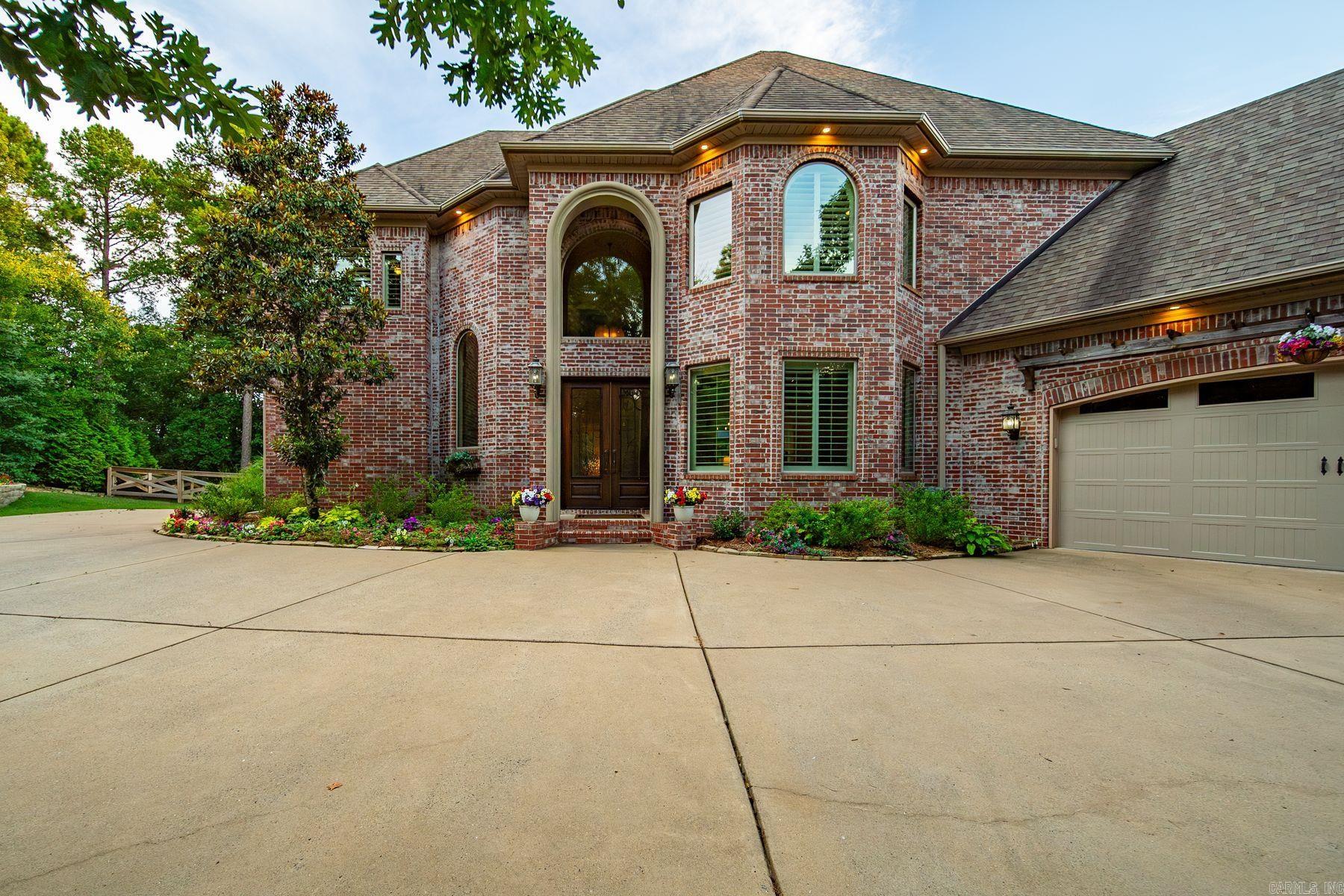MCHENRY ESTATES - Residential
