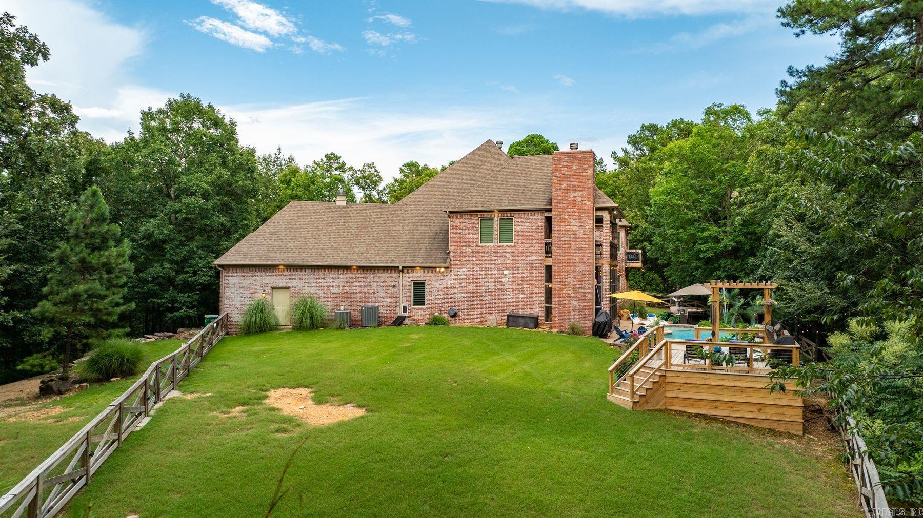 MCHENRY ESTATES - Residential