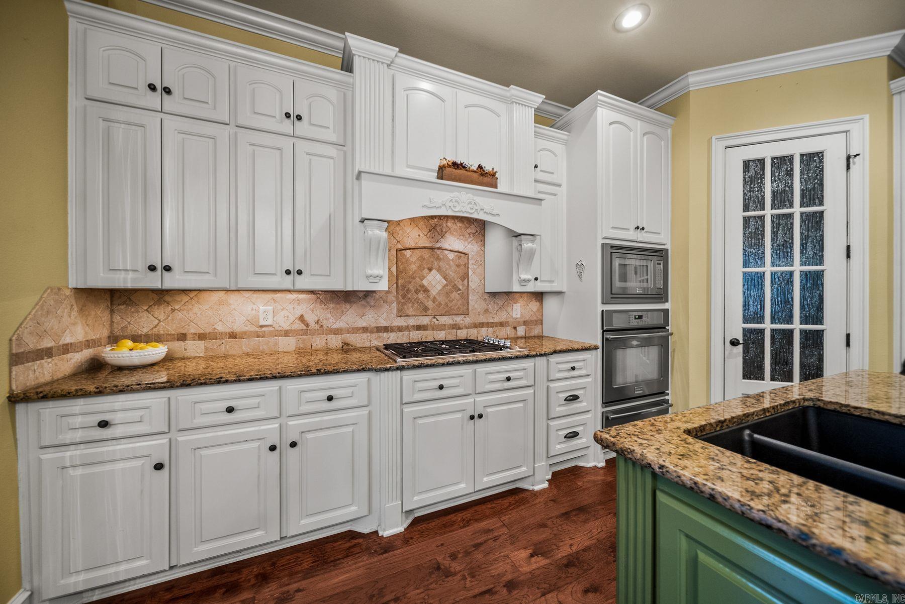 MCHENRY ESTATES - Residential