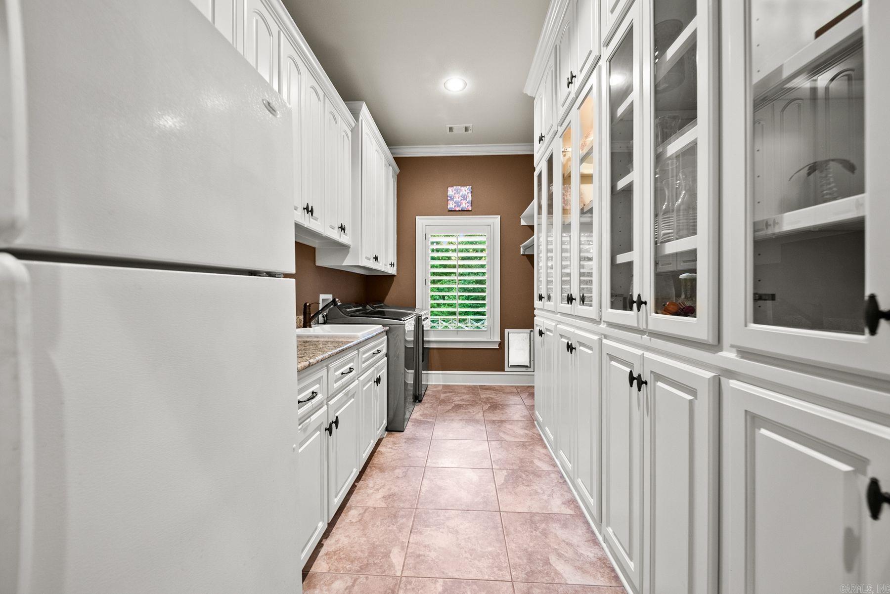 MCHENRY ESTATES - Residential