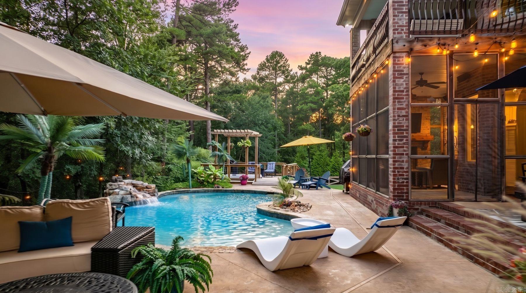 MCHENRY ESTATES - Residential