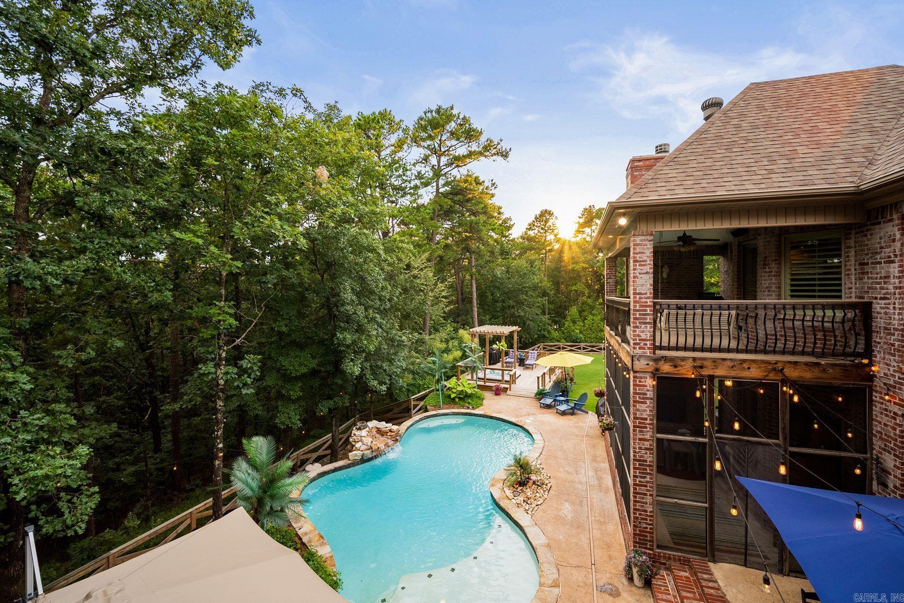 MCHENRY ESTATES - Residential