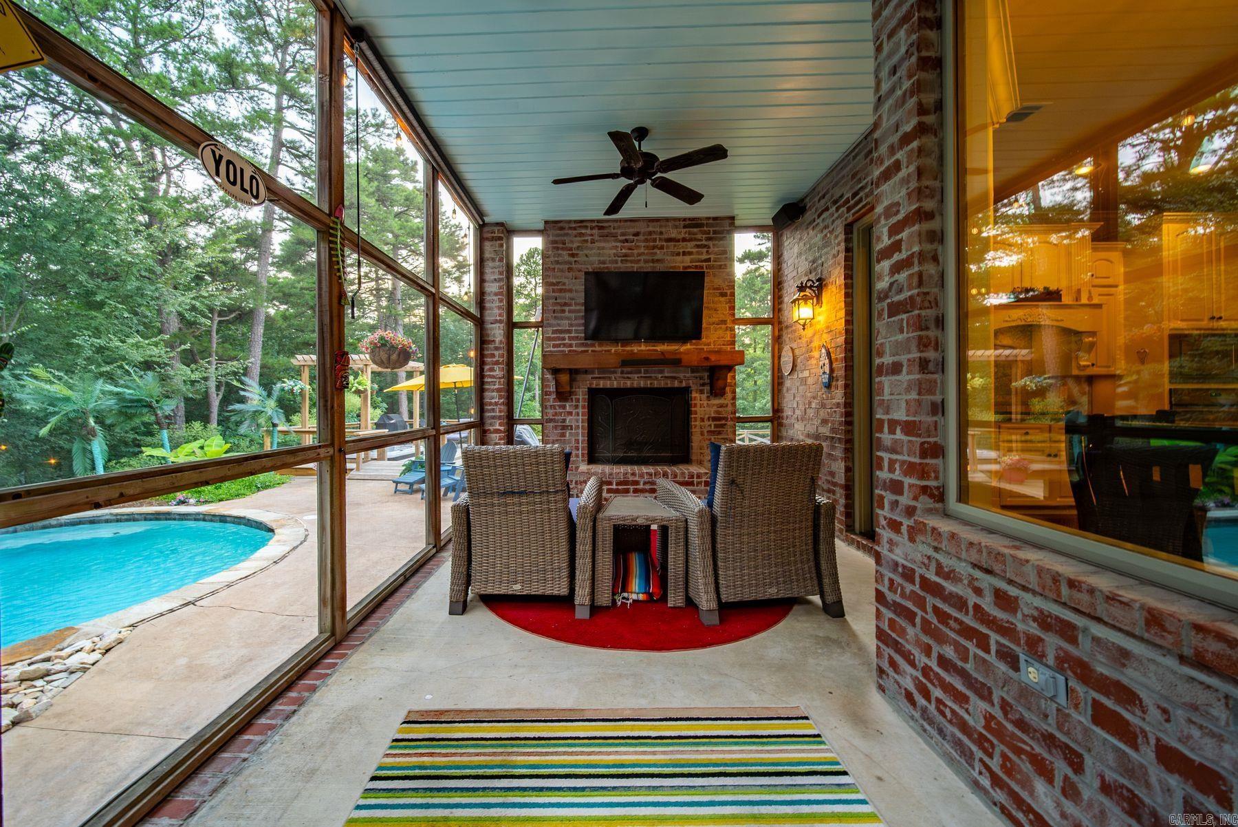 MCHENRY ESTATES - Residential