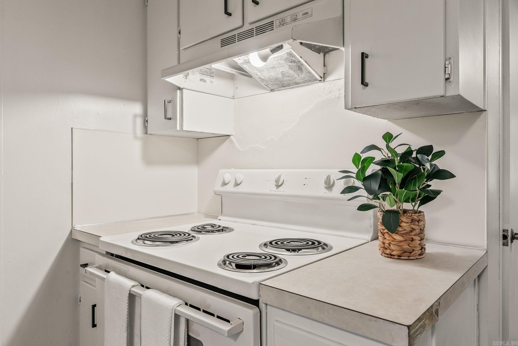 BROADMOOR ADDN - Residential