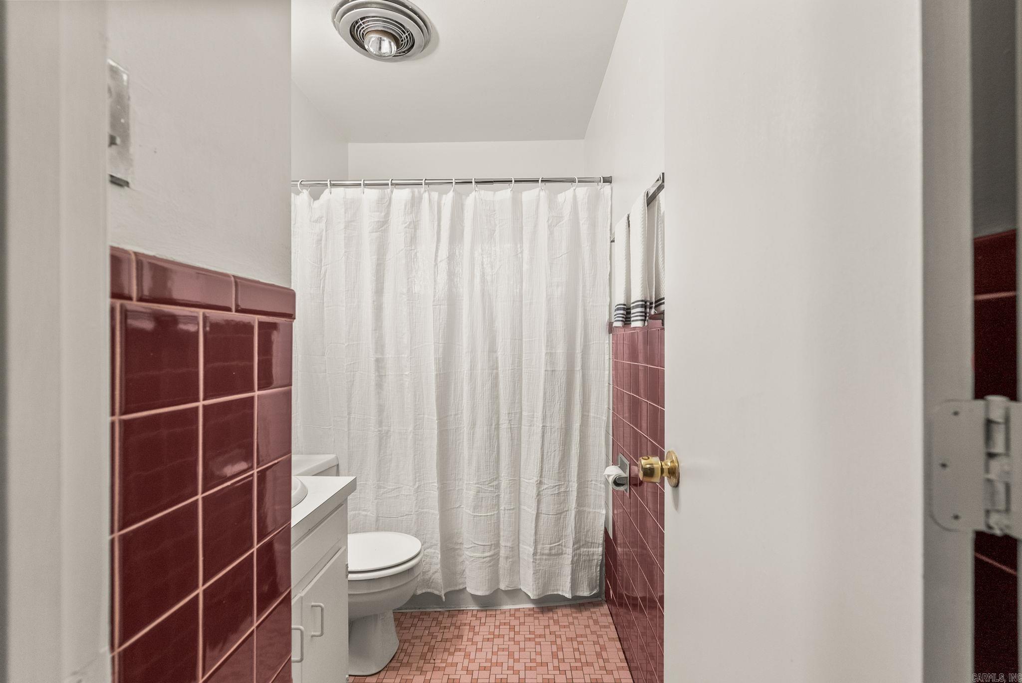 BROADMOOR ADDN - Residential