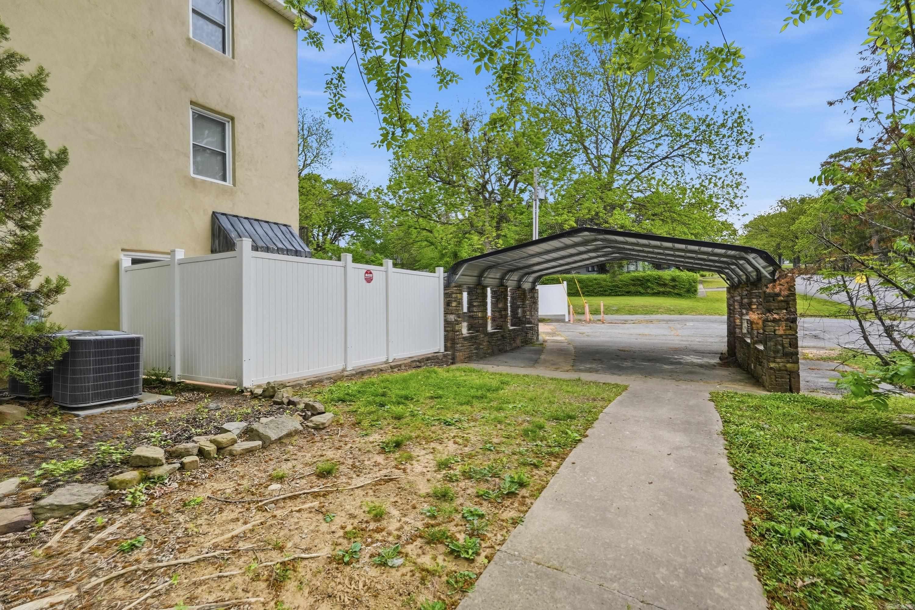 Spring Park - Residential