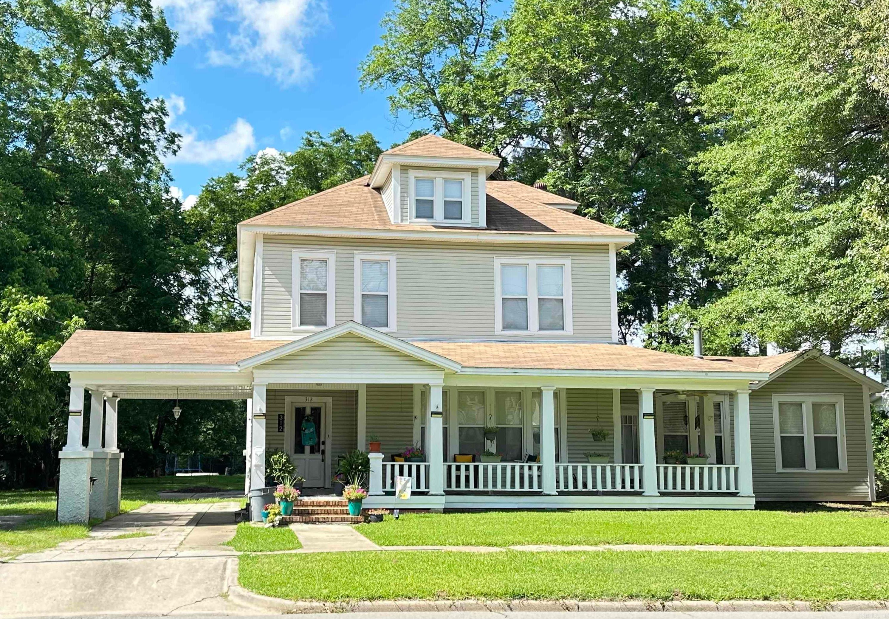 OLDE TOWN - Residential