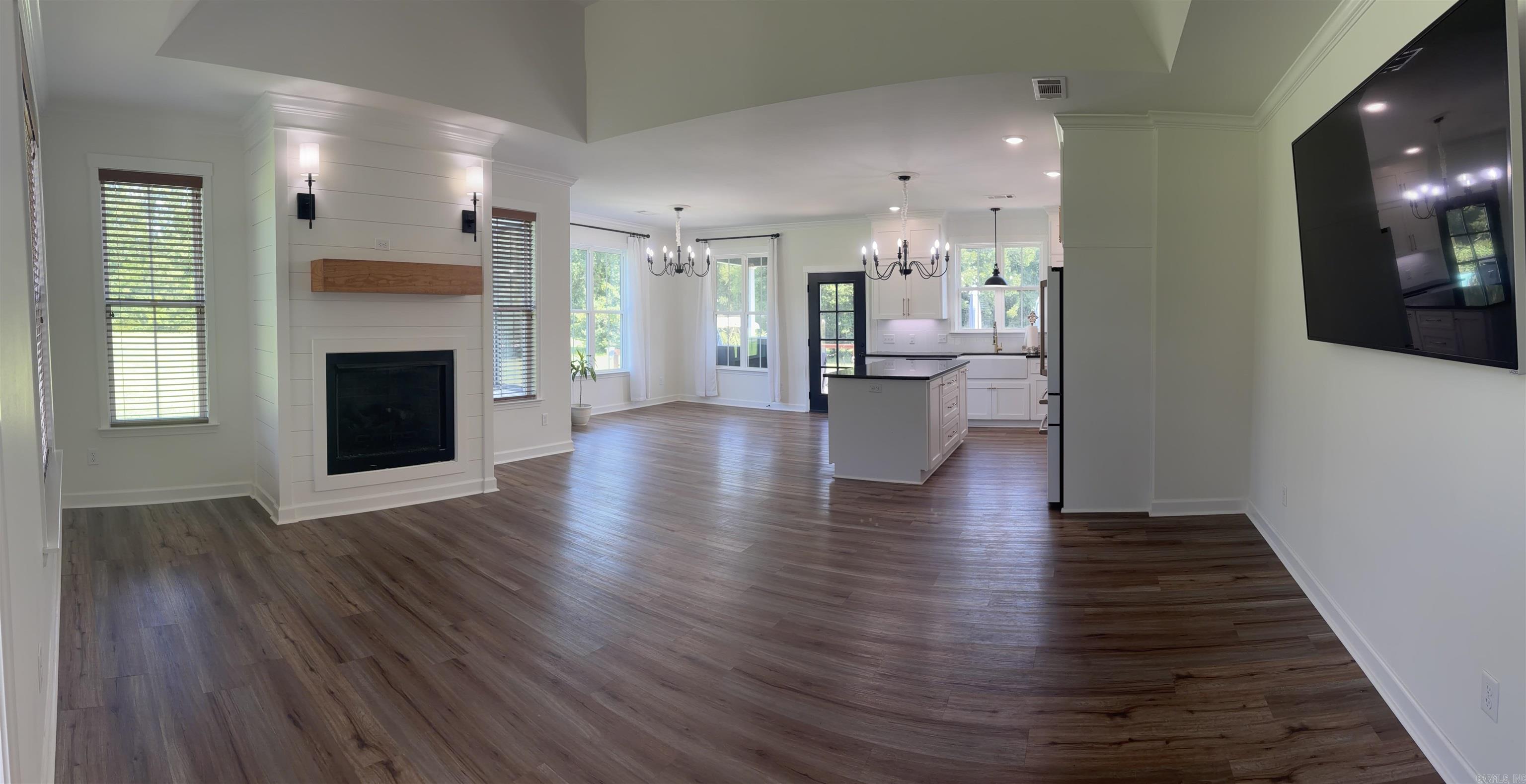 Saddle Brook Estates - Residential