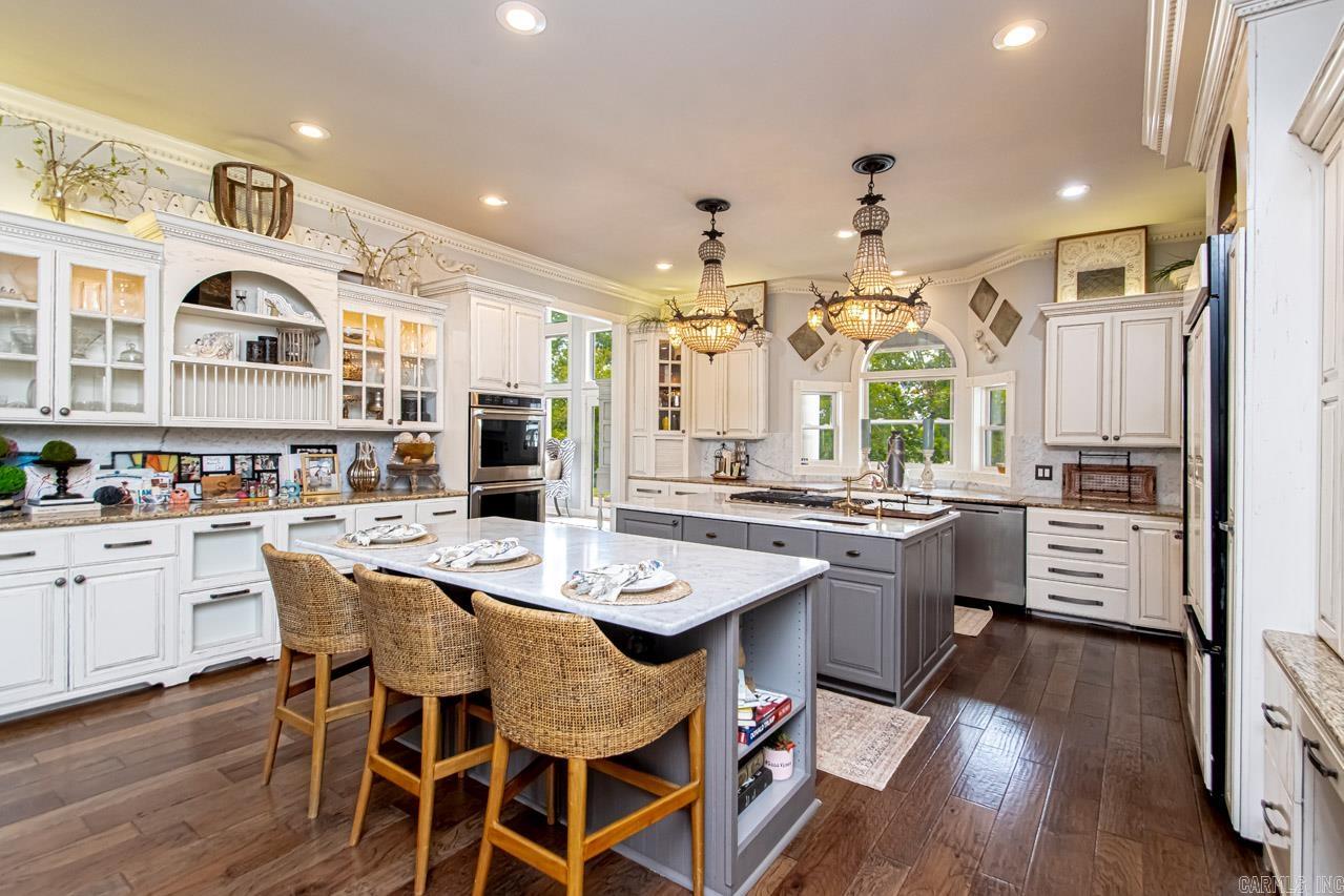 RIVER RANCH - Residential